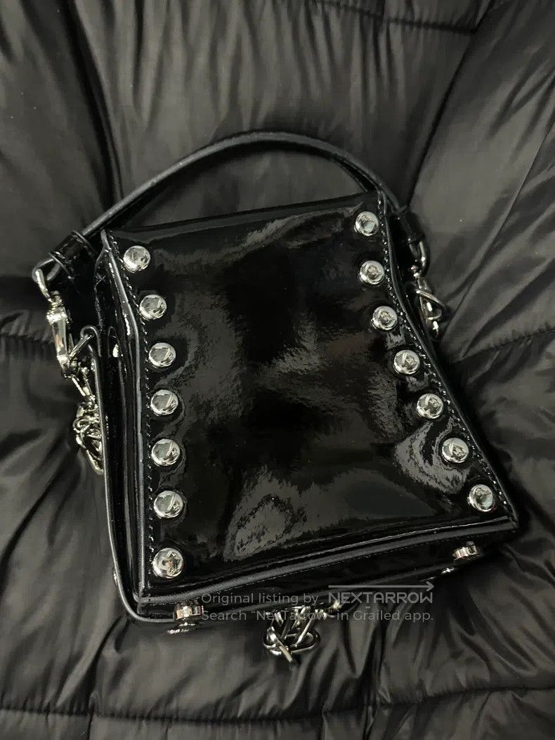 Vivienne Westwood Vivienne Westwood size os Riveted, slim waist bag with a cr Size ONE SIZE - 2 Thumbnail