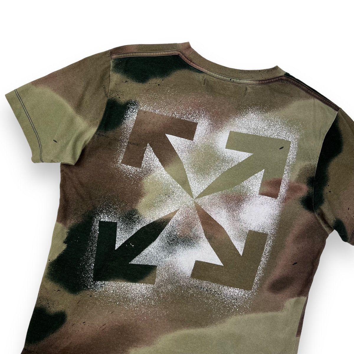 Off-White Off-White Stencil Arrows Camo T Shirt Size US L / EU 52-54 / 3 - 1 Thumbnail