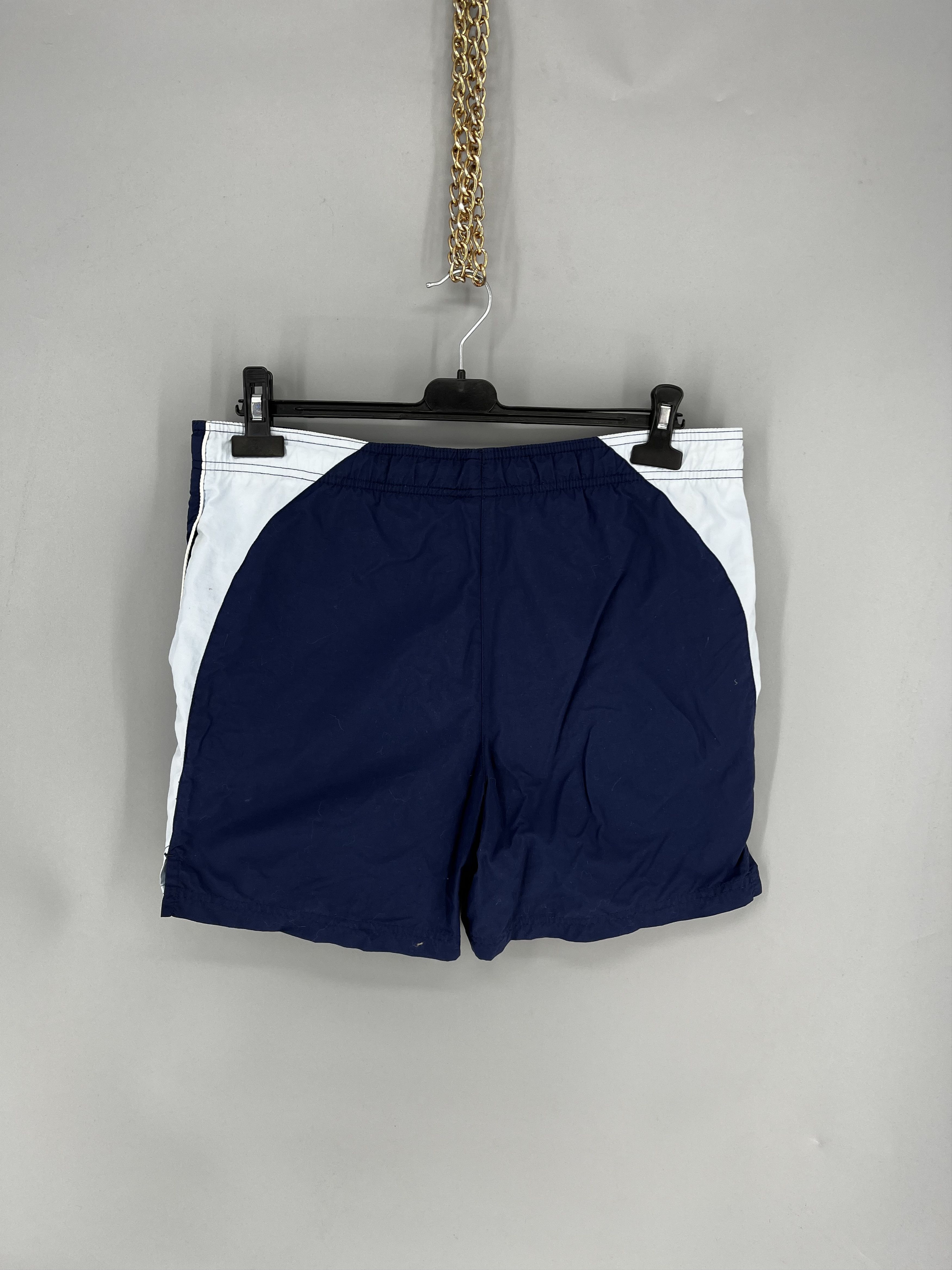 Nike Vintage Nike Swoosh Logo Shorts Travis Style Dri-Fit Size US 30 / EU 46 - 10 Thumbnail