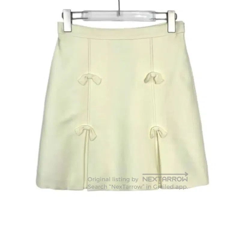 Miu Miu Miu Miu Yellow Women's Half Skirt . Size 27" / US 4 / IT 40 - 1 Thumbnail