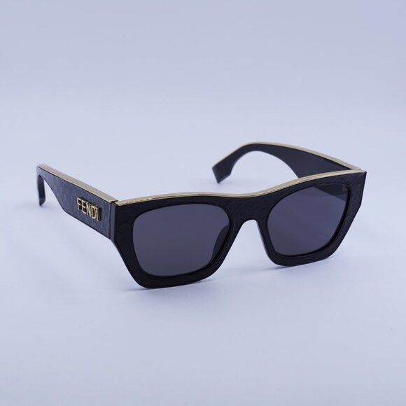 Fendi 🕶️ New Fendi FE40126I 01A Sunglasses - Shiny Black Frame Size ONE SIZE - 4 Thumbnail