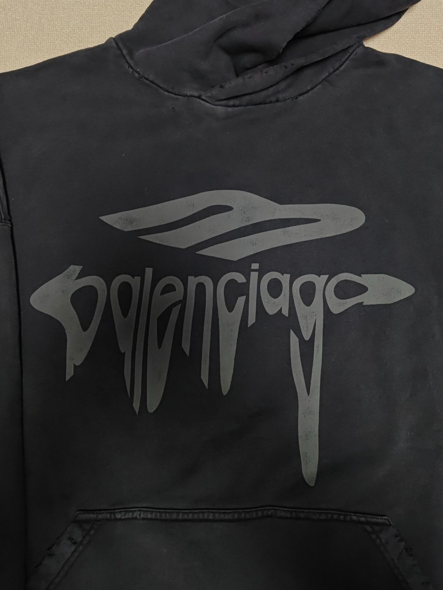 Balenciaga Balenciaga 25ss Dissolve 3B Liquified Wash Worn Hoodie 2501 Size US M / EU 48-50 / 2 - 4 Thumbnail