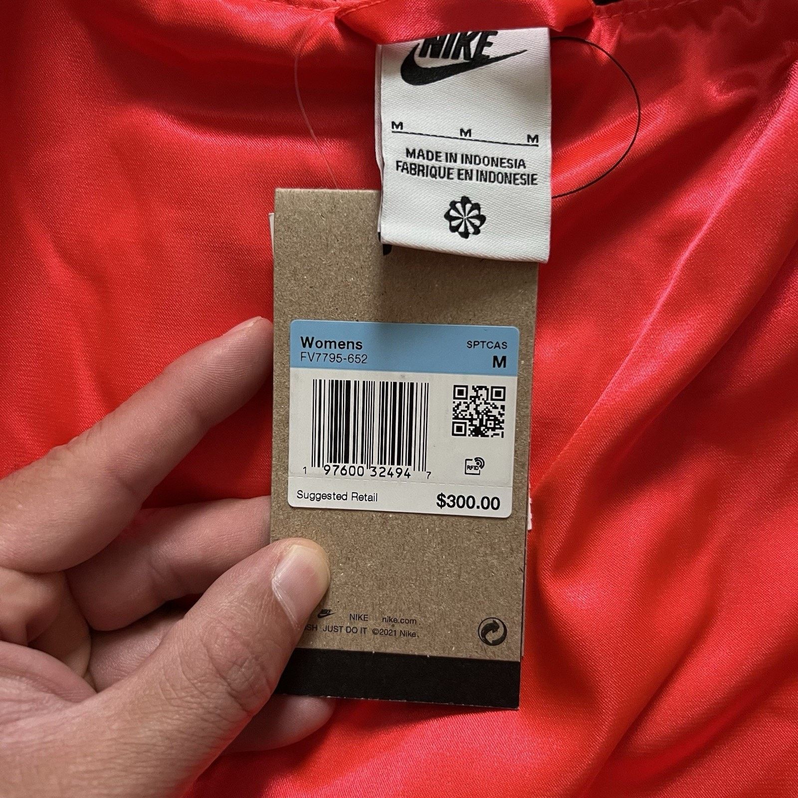 Nike Nike Naomi Osaka Jacquard Jacket Medium Burgundy Crush $300 Size M / US 6-8 / IT 42-44 - 8 Thumbnail