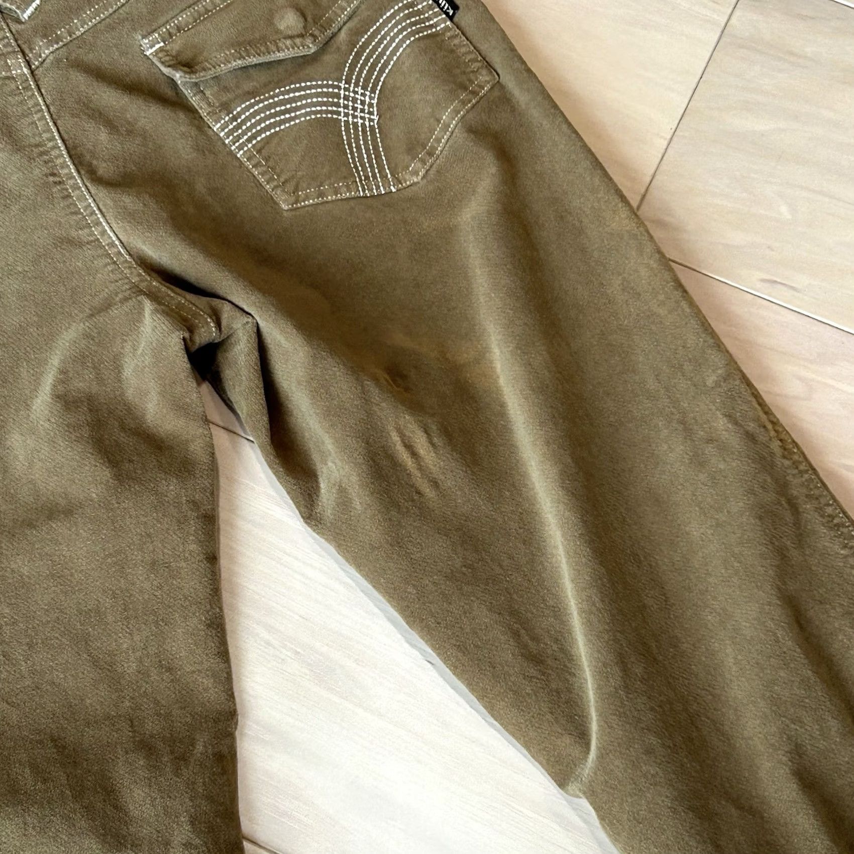Velour Kuhl Utilty Velour Pant Brown Trousers Distressed Women’s 10 Casual Pants Regular Brown 32x30 Women Size 32" / US 10 / IT 46 - 6 Thumbnail