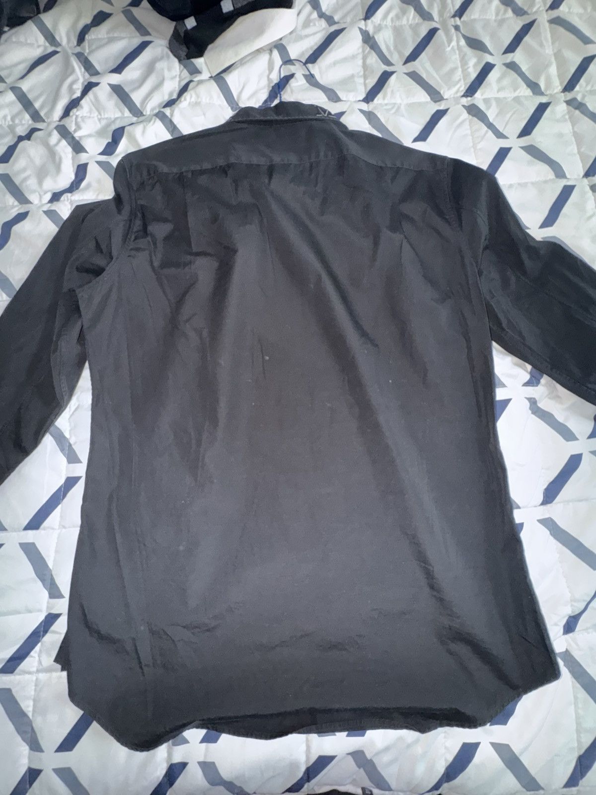 Alexander McQueen Alexander McQueen Embossed Collar Logo Shirt Size US L / EU 52-54 / 3 - 4 Thumbnail