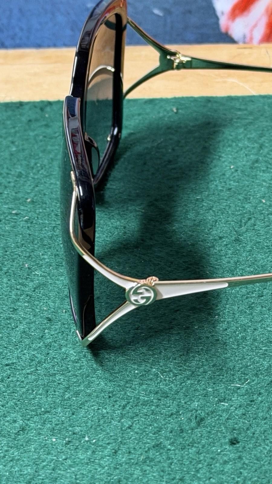 Gucci Gucci GG0647S Sunglasses Black Gold Green Lenses Italy Size ONE SIZE - 4 Thumbnail