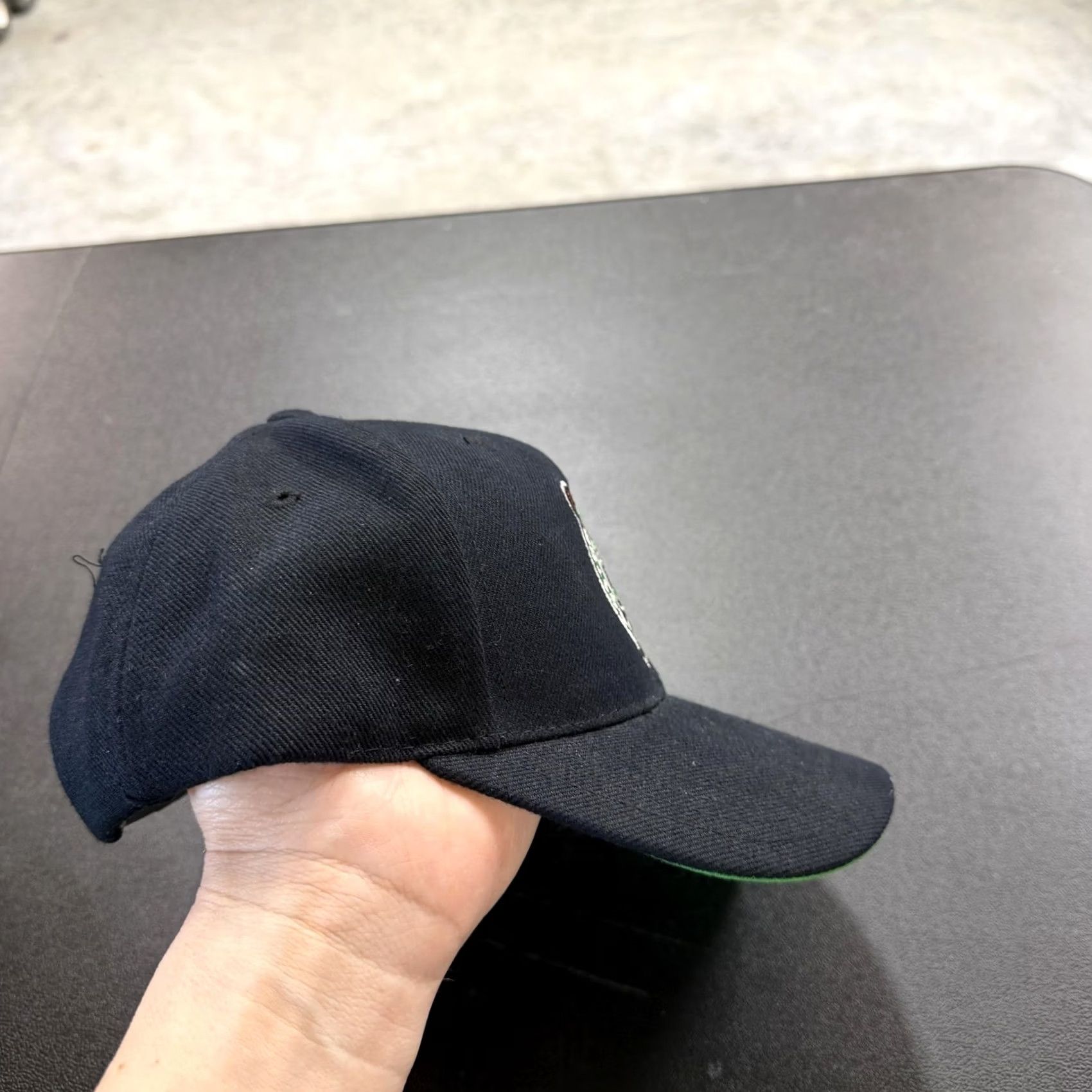 Sports Specialties VINTAGE Boston Celtics Hat Cap Snap Back One Size Black Sports Specialties Mens Adjustable Solid 90s Size ONE SIZE - 4 Thumbnail