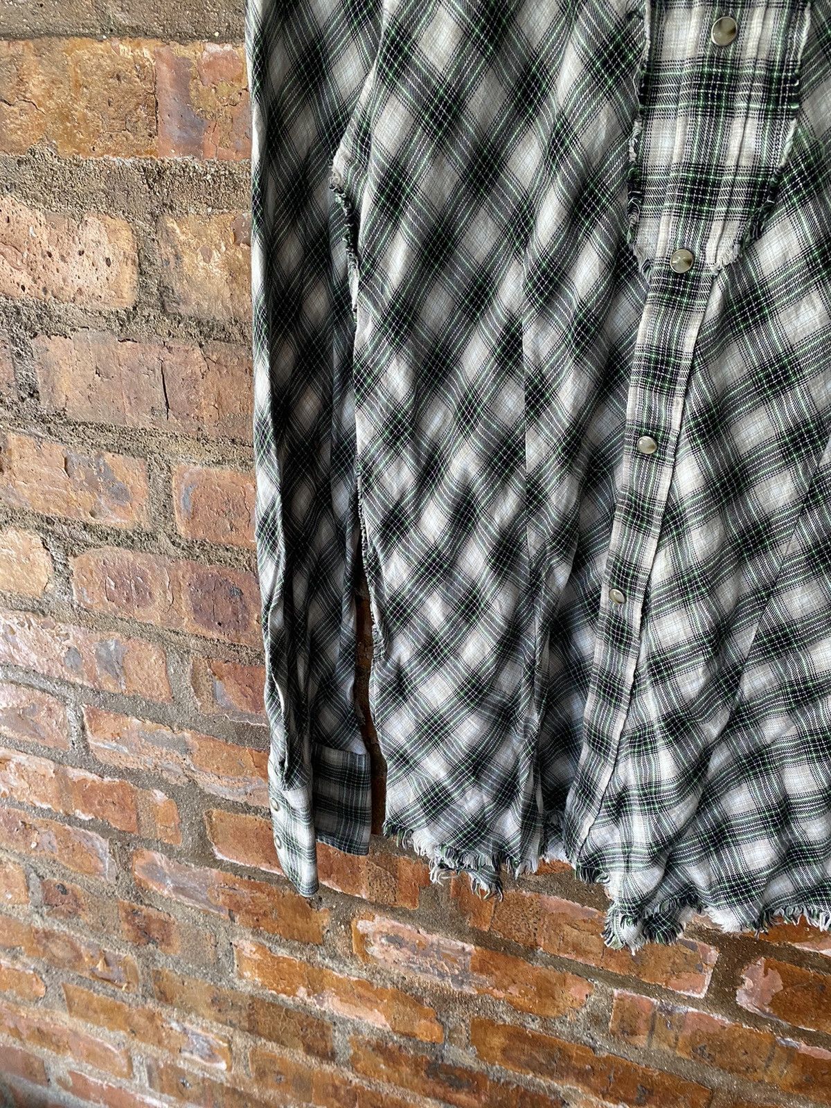 5351 POUR LES HOMMES 2000s Morgan Home Unfinished fringe shadow shirt Size US M / EU 48-50 / 2 - 8 Thumbnail