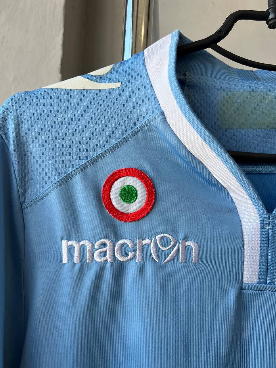 Macron 2013/14 SS LAZIO HOME SOCCER JERSEY FOOTBALL SHIRT SIZE M Size US M / EU 48-50 / 2 - 5 Thumbnail