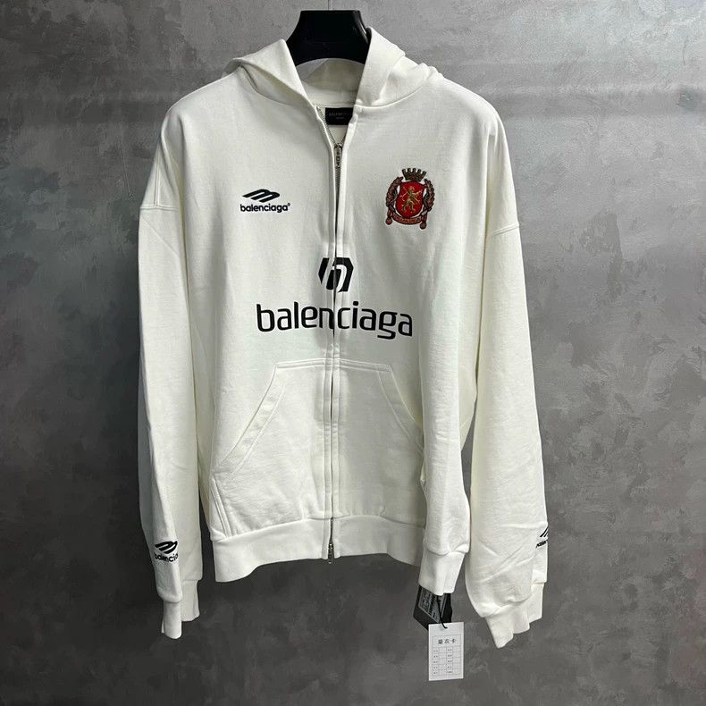 Balenciaga Balenciaga Letter and Number Printed Hooded Long Sleeve Sw Size US S / EU 44-46 / 1 - 1 Thumbnail