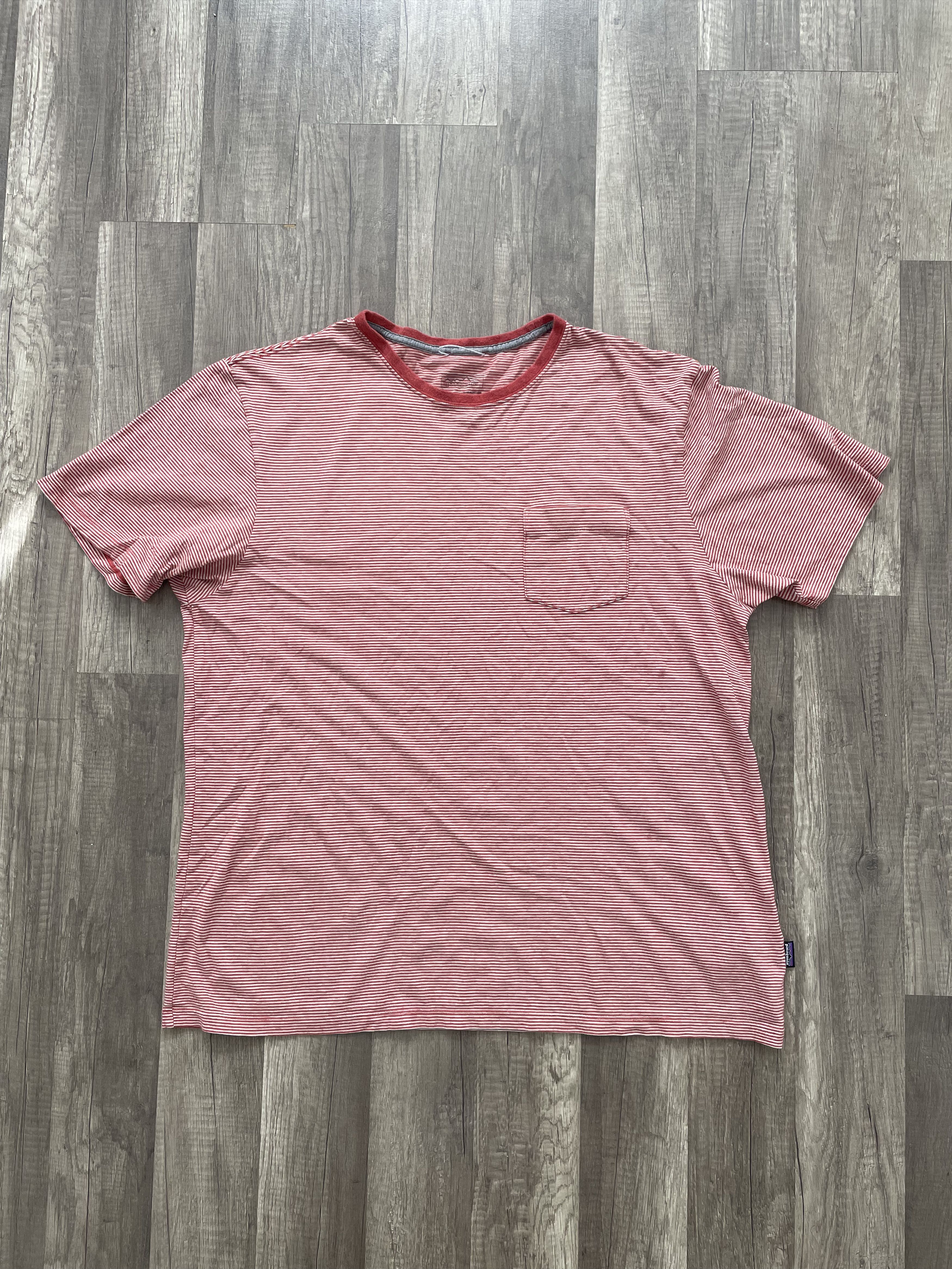 Patagonia Patagonia Striped Pocket Tee Size US L / EU 52-54 / 3 - 1 Thumbnail