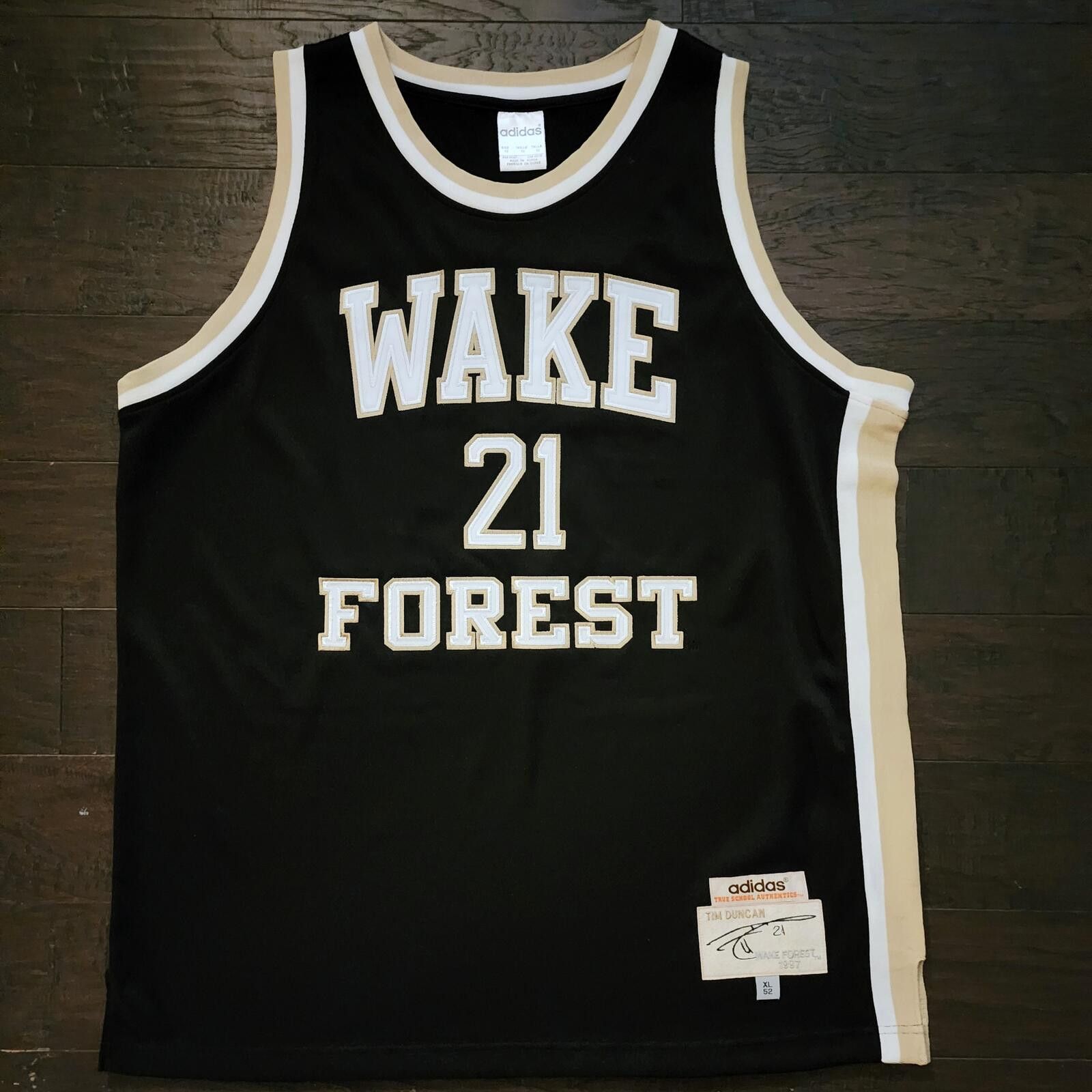 Adidas Tim Duncan #21 Wake Forest Adidas Jersey Size XL (52) NCAA Size US XL / EU 56 / 4 - 3 Thumbnail