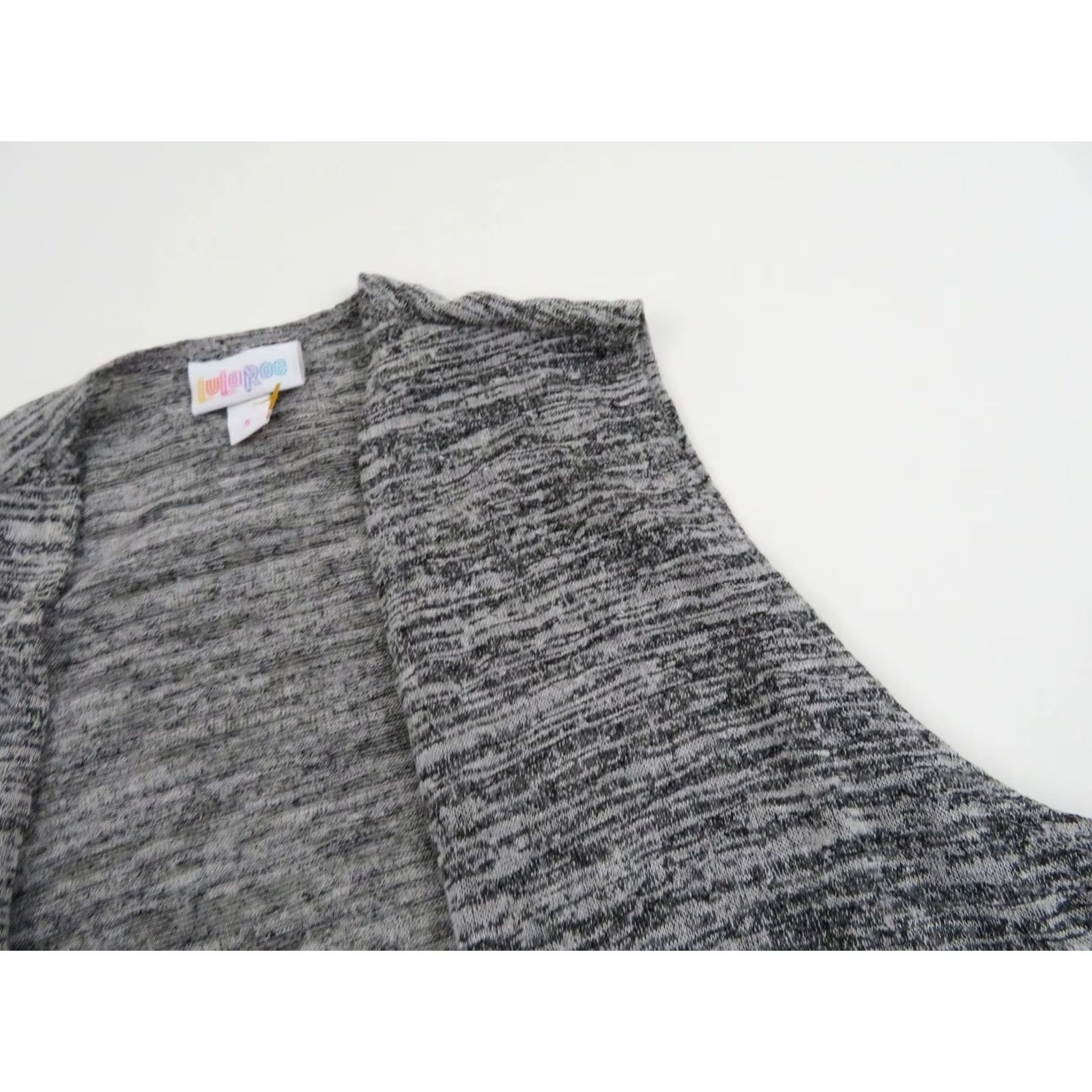 Vintage VINTAGE LuLaRoe Joy Vest Small Duster Cardigan Womens Sleeveless Gray Heathered Black Unicorn Size S / US 4 / IT 40 - 4 Thumbnail