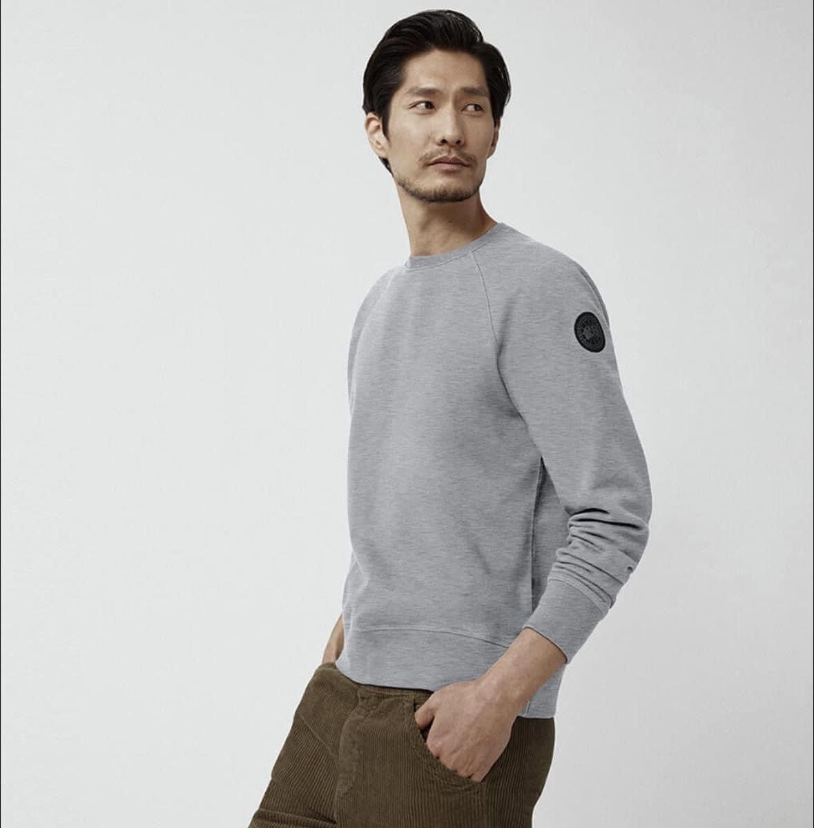 Canada Goose Canada Goose Stone Grey Badge Crewneck Size US S / EU 44-46 / 1 - 4 Thumbnail