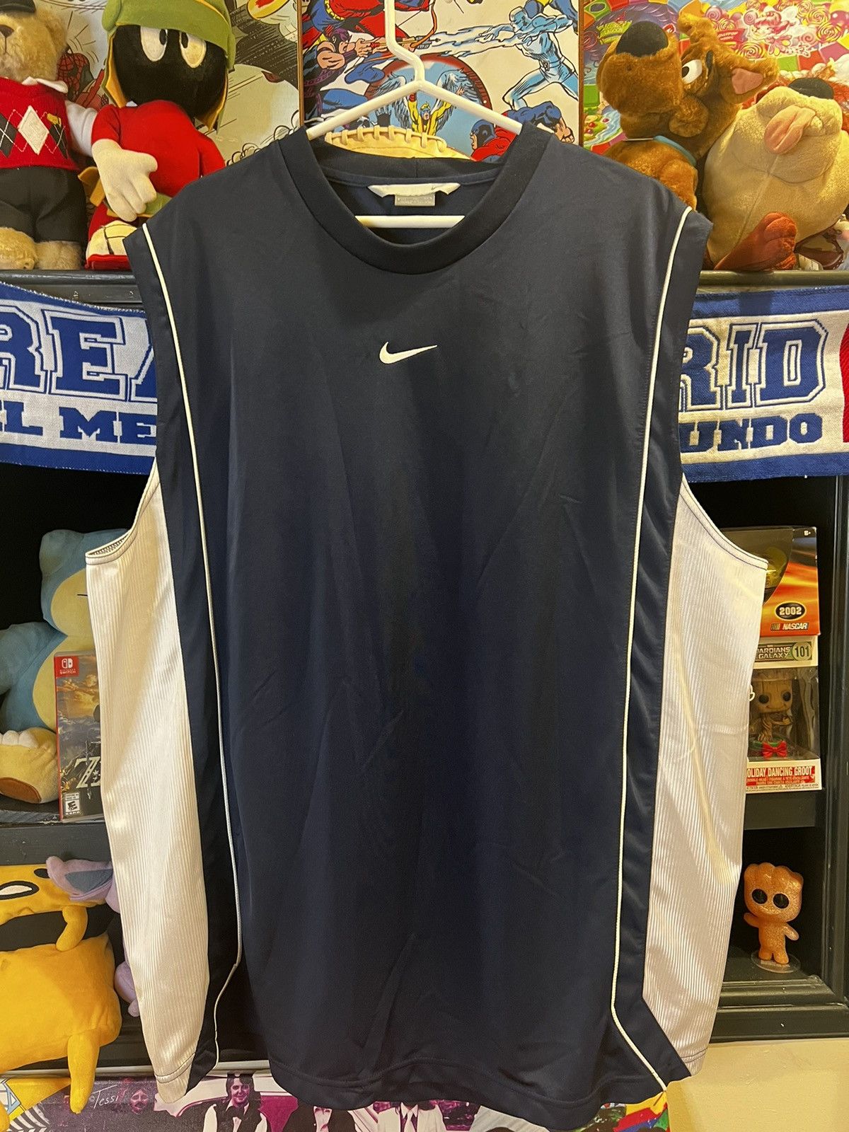 Nike × Vintage NIKE 90’s Center Swoosh Sleeveless Tee Size US XXL / EU 58 / 5 - 1 Thumbnail