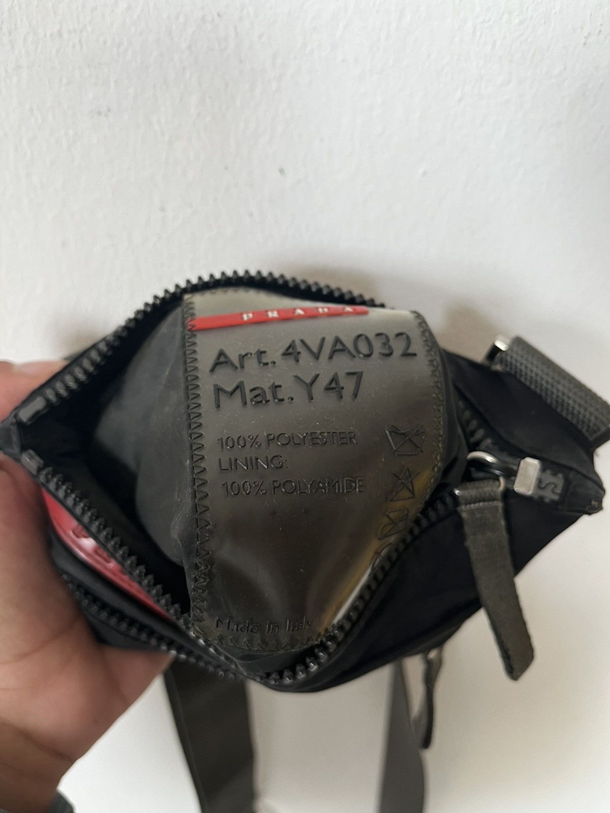 Prada Prada Fw 1999 mutli pocket side bag Size ONE SIZE - 7 Thumbnail