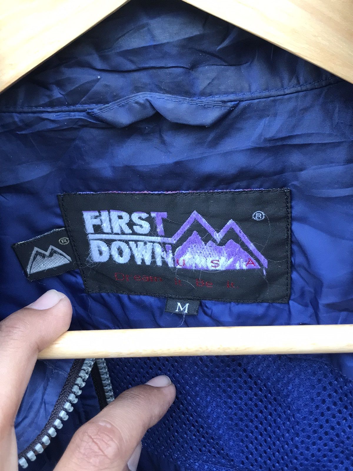 Vintage Vintage First Down USA Windbreaker Jacket Size US S / EU 44-46 / 1 - 10 Thumbnail