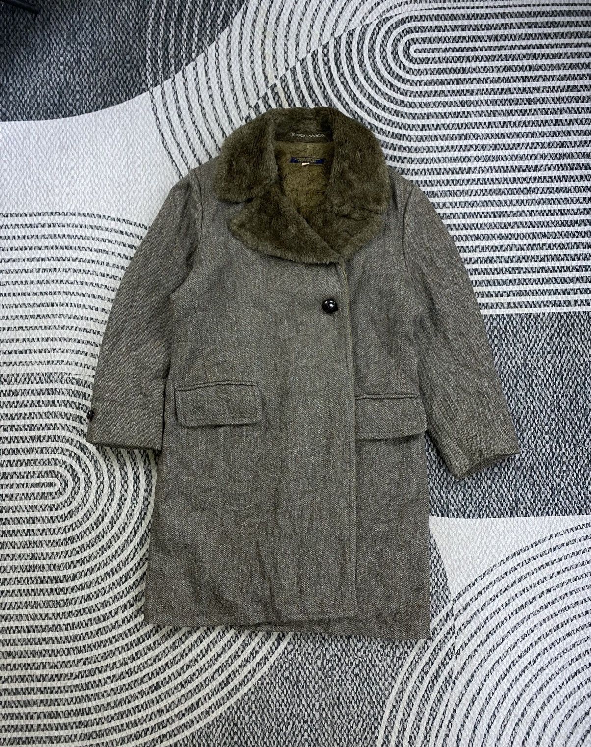 Brooks Brothers Vtg Brooks Brothers Wool Blend Coat Faux Fur Collar Jacket Size US M / EU 48-50 / 2 - 1 Thumbnail