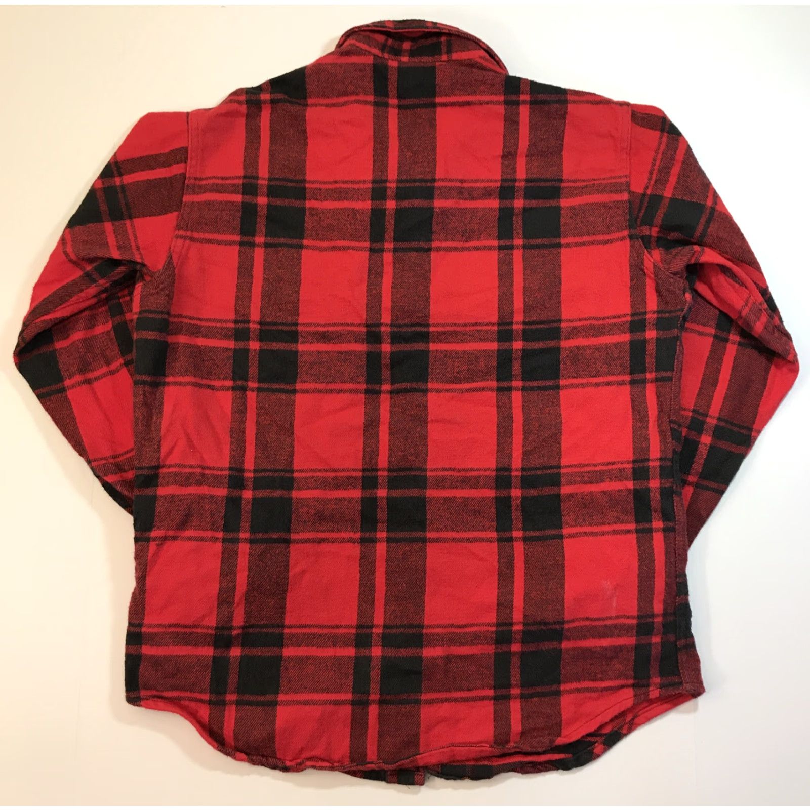 Vintage VINTAGE Big Mac Shirt Plaid Flannel Button-Up Red/Black L Men USA Heavyweight Regular Collar Spread Long Sleeve Knit Cotton (St Johns Bay) Size US L / EU 52-54 / 3 - 5 Thumbnail