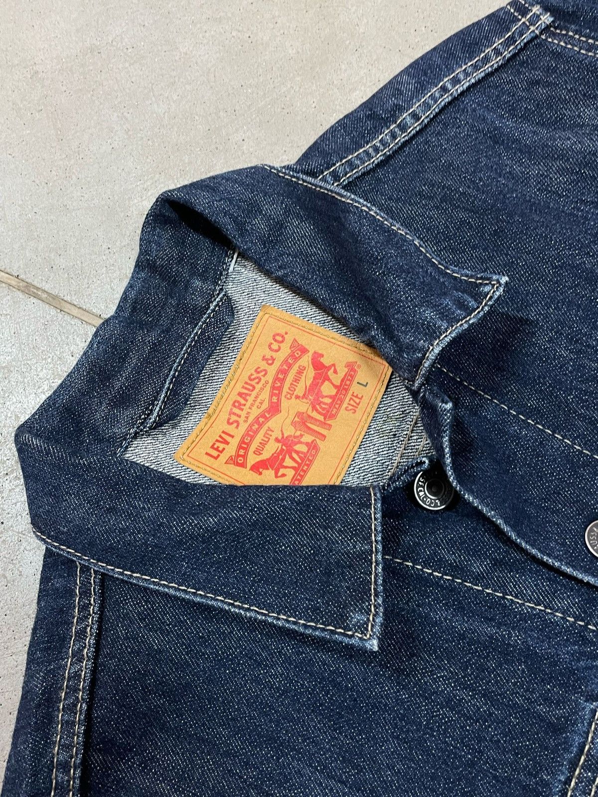 Levi's Vintage Levi’s Denim Jacket Size US L / EU 52-54 / 3 - 3 Thumbnail