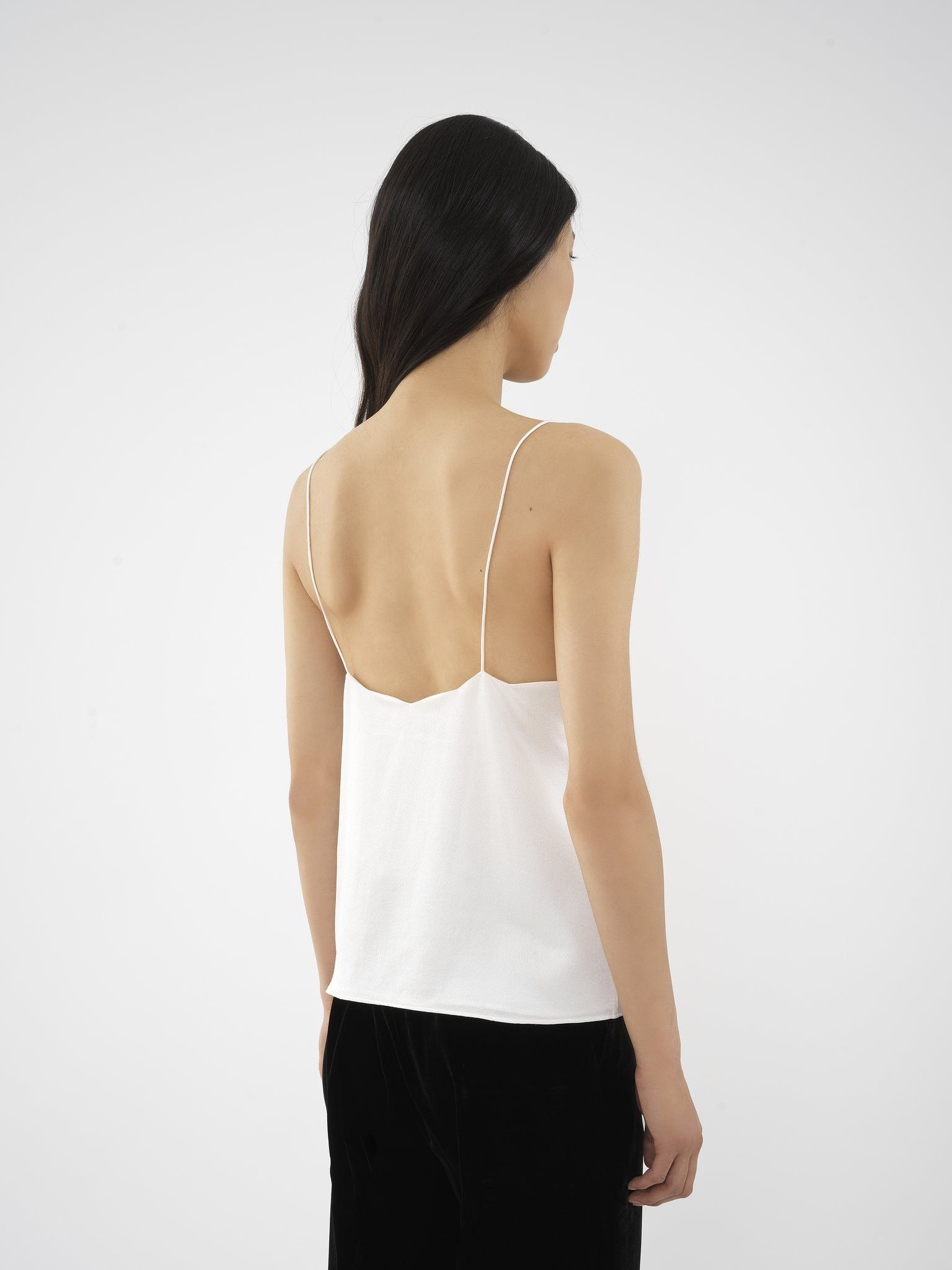 Chloe o1loc1c0325 CHC24 Tank Top in White Size M / US 6-8 / IT 42-44 - 4 Thumbnail