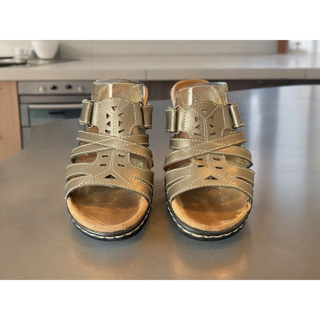 Clarks Clarks Sandals Shoes Flats Slip-Ons Size 6.5 Bronze Size US 6.5 / IT 36.5 - 3 Thumbnail