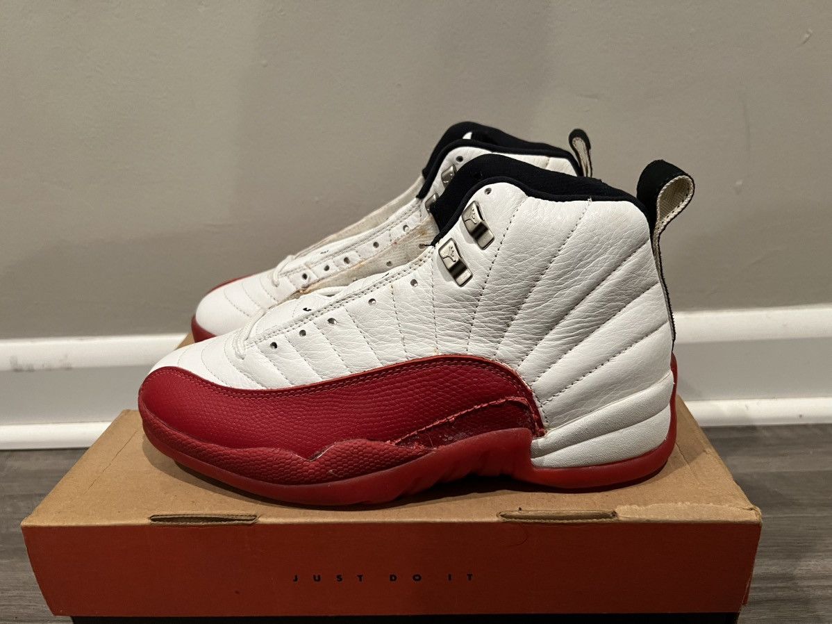 Size 8 1997 Nike Air Jordan 12 OG Cherry White/Varsity Red