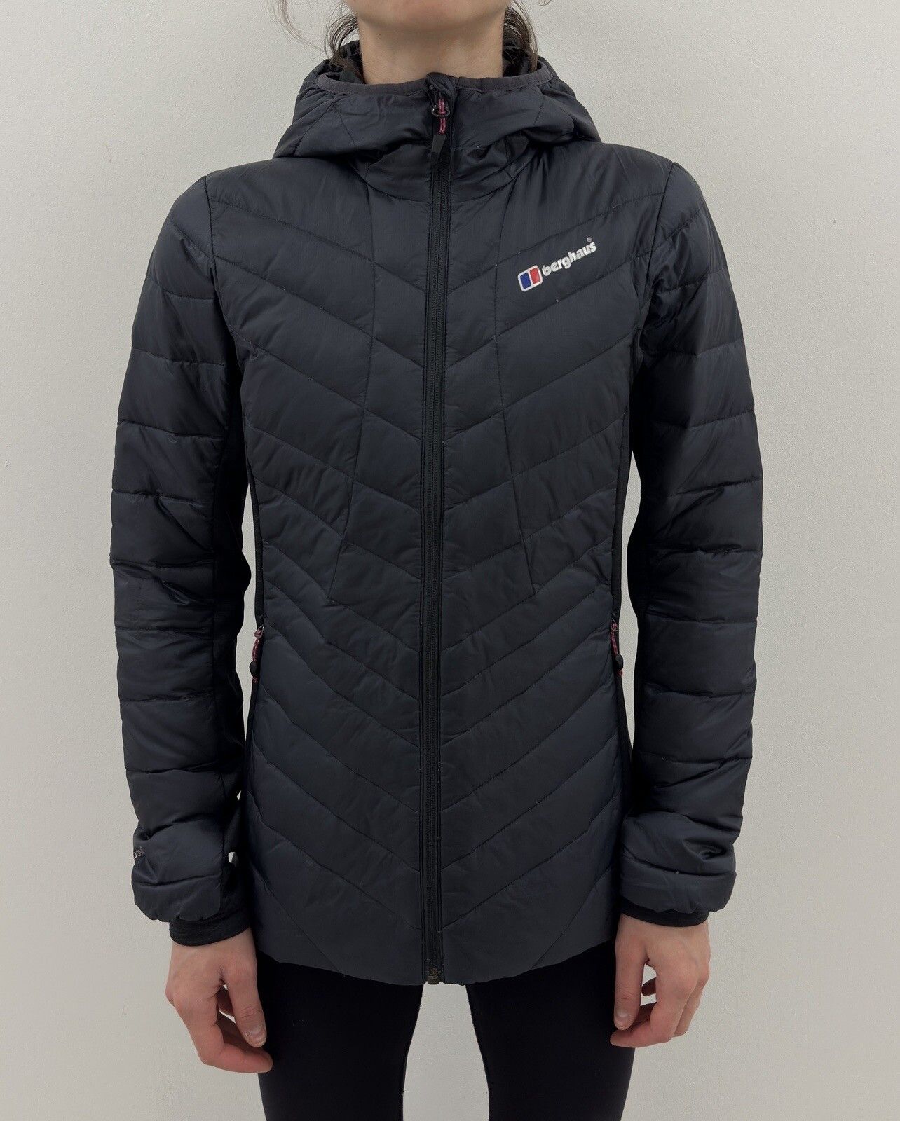 Berghaus Berghaus Womens Puffer Down Jacket Hood Hiking Outdoor Size S / US 4 / IT 40 - 1 Thumbnail