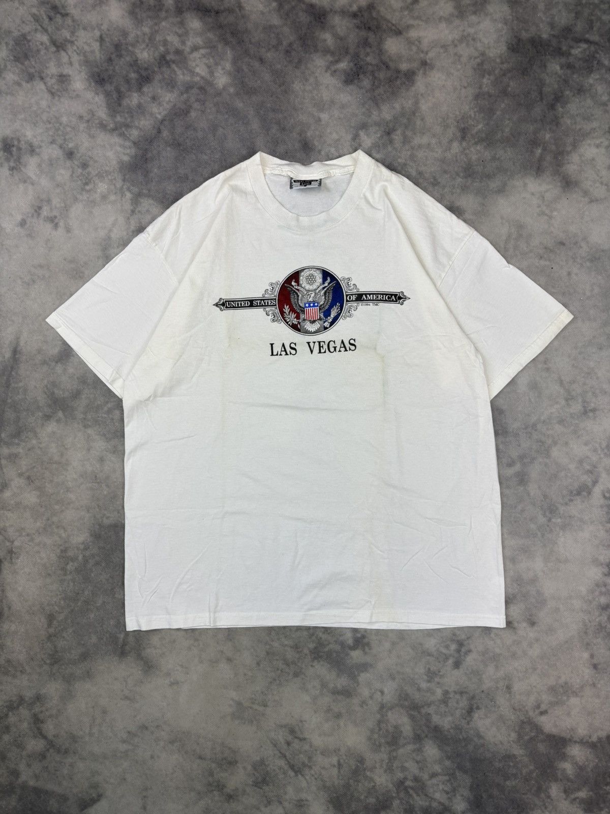 Vintage Vintage Lee made in USA Las Vegas 1994 graph if t shirt 90s Size US XL / EU 56 / 4 - 1 Thumbnail