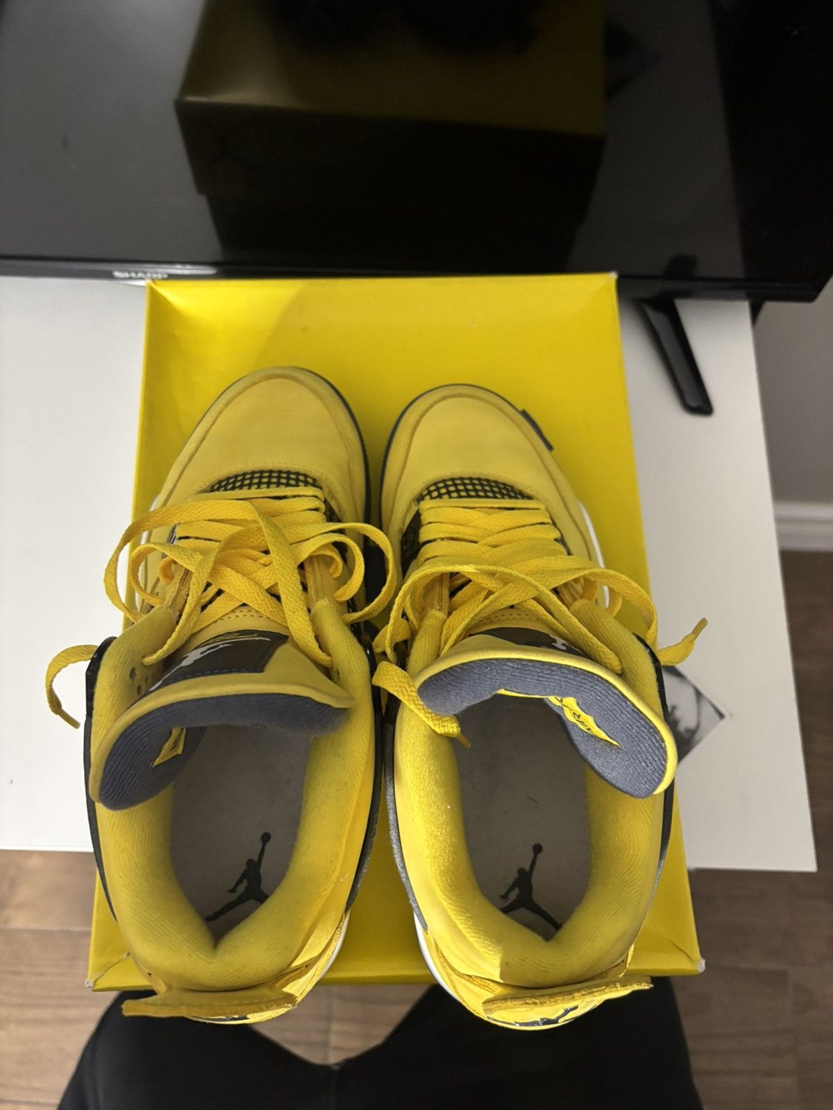Jordan Brand Air Jordan 4 Retro 'Lightning' 2021 Size US 9.5 / EU 42-43 - 5 Thumbnail