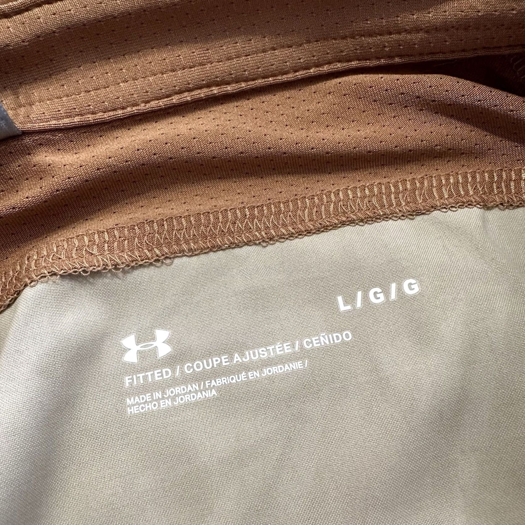 Under Armour Under Armour Button-Up Shirt Mens L Brown Palm Floral Outdoor Essential Camp 6009203 Size US L / EU 52-54 / 3 - 8 Thumbnail