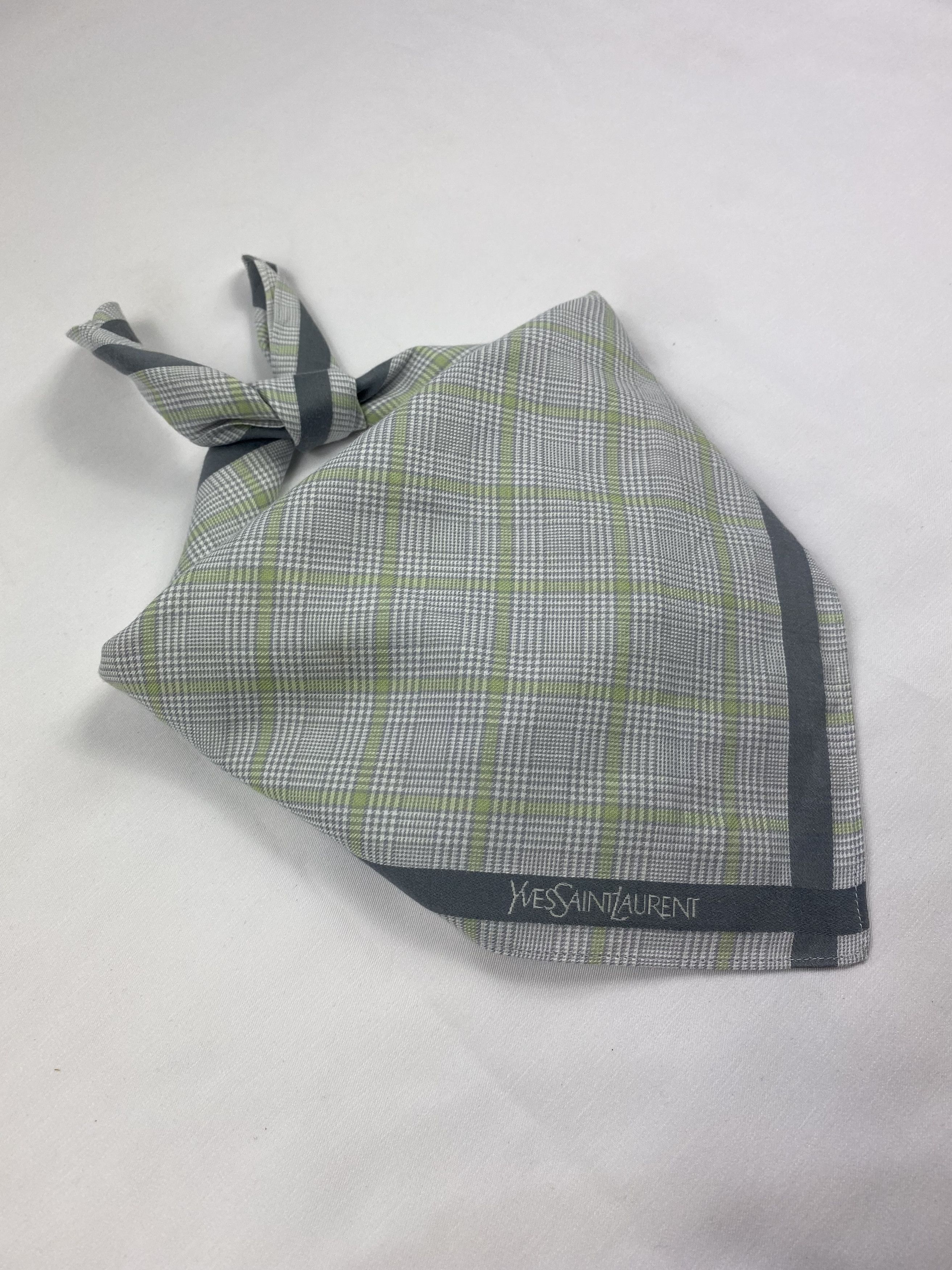 Yves Saint Laurent Yves Saint Laurent Handkerchief / Bandana / Neckerchief Size ONE SIZE - 2 Thumbnail