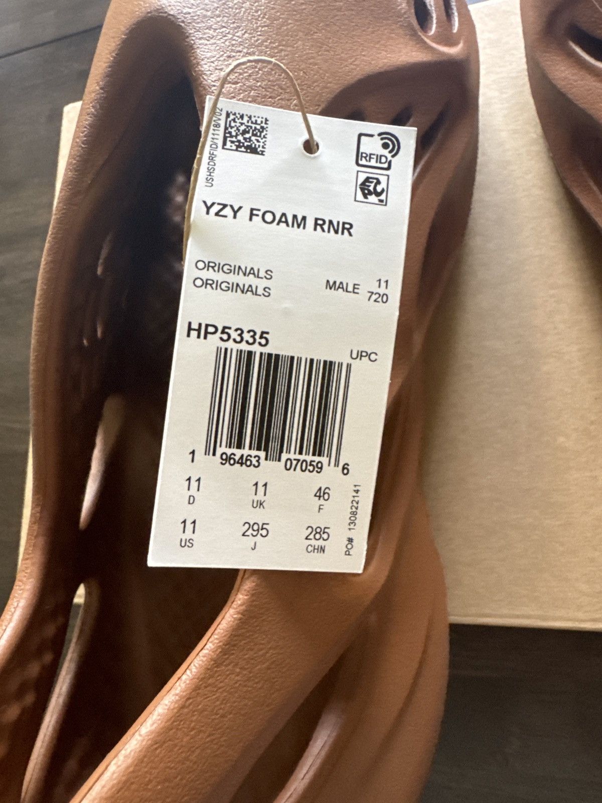 Adidas × Yeezy adidas Yeezy Foam RNR ‘Clay Red’ Size US 11 / EU 44 - 7 Thumbnail