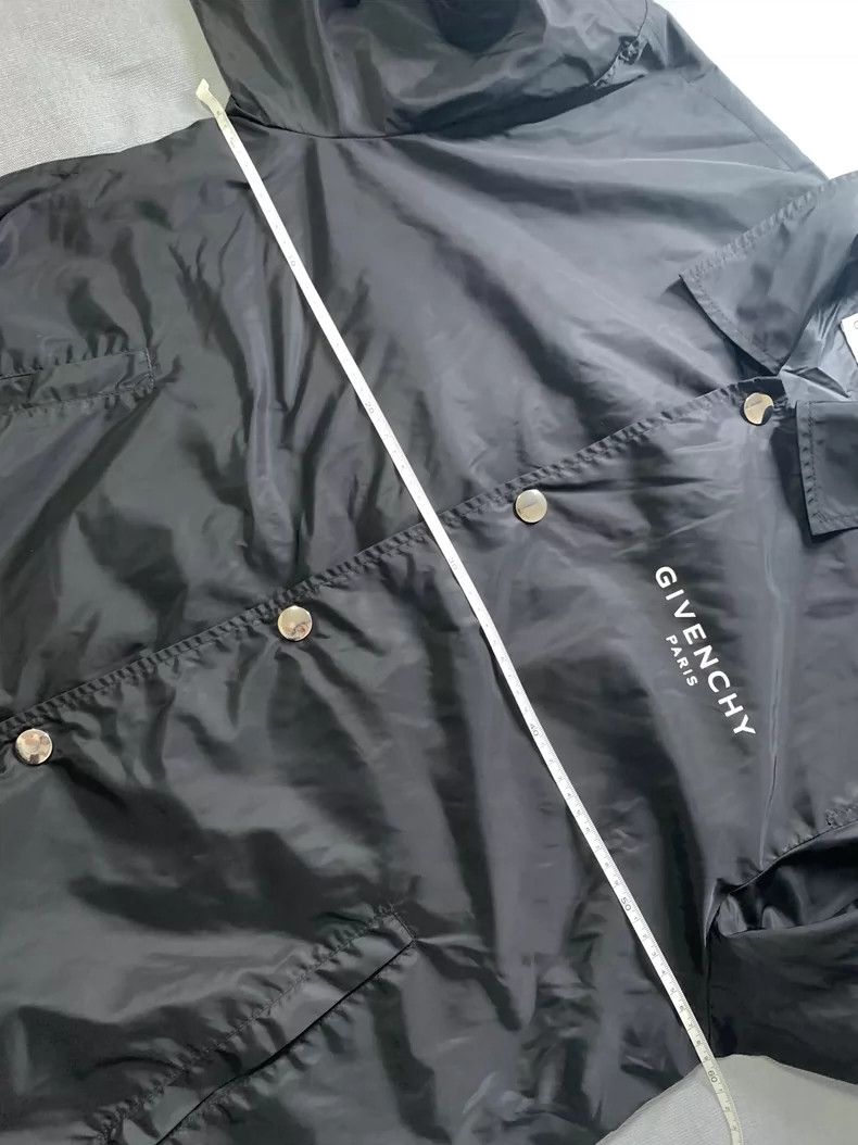 Givenchy Givenchy Size50 Printed snap button coach jacket collaborat Size US M / EU 48-50 / 2 - 6 Thumbnail