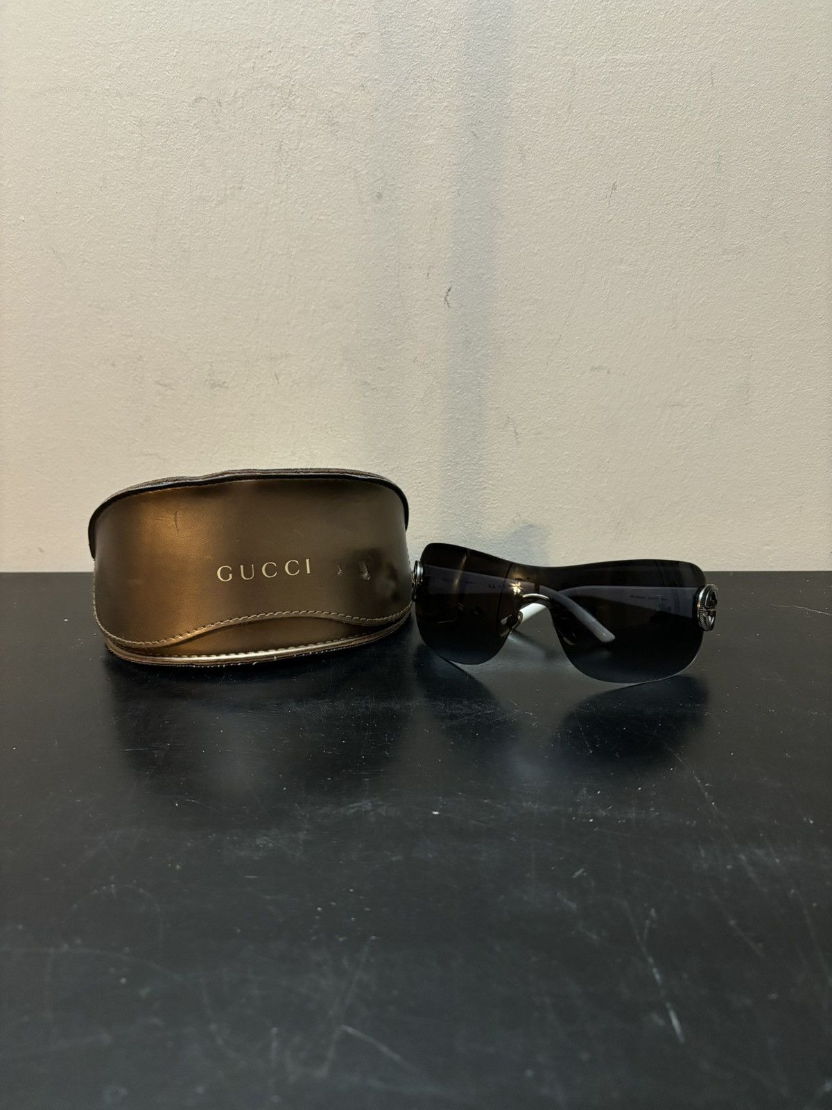 ?GUCCI AUTHENTIC HOLLYWOOD FOREVER IVORY BLACK SUNGLASSES GG0481? Gucci Gucci Ivory Hollywood Forever White Black Gg0481  main image 4