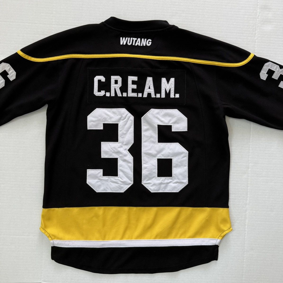 Wu-Tang Clan 🔴Wu-Tang Hockey Jersey Size Medium Wu-Wear Rare Raekwon Gza Size US M / EU 48-50 / 2 - 3 Thumbnail