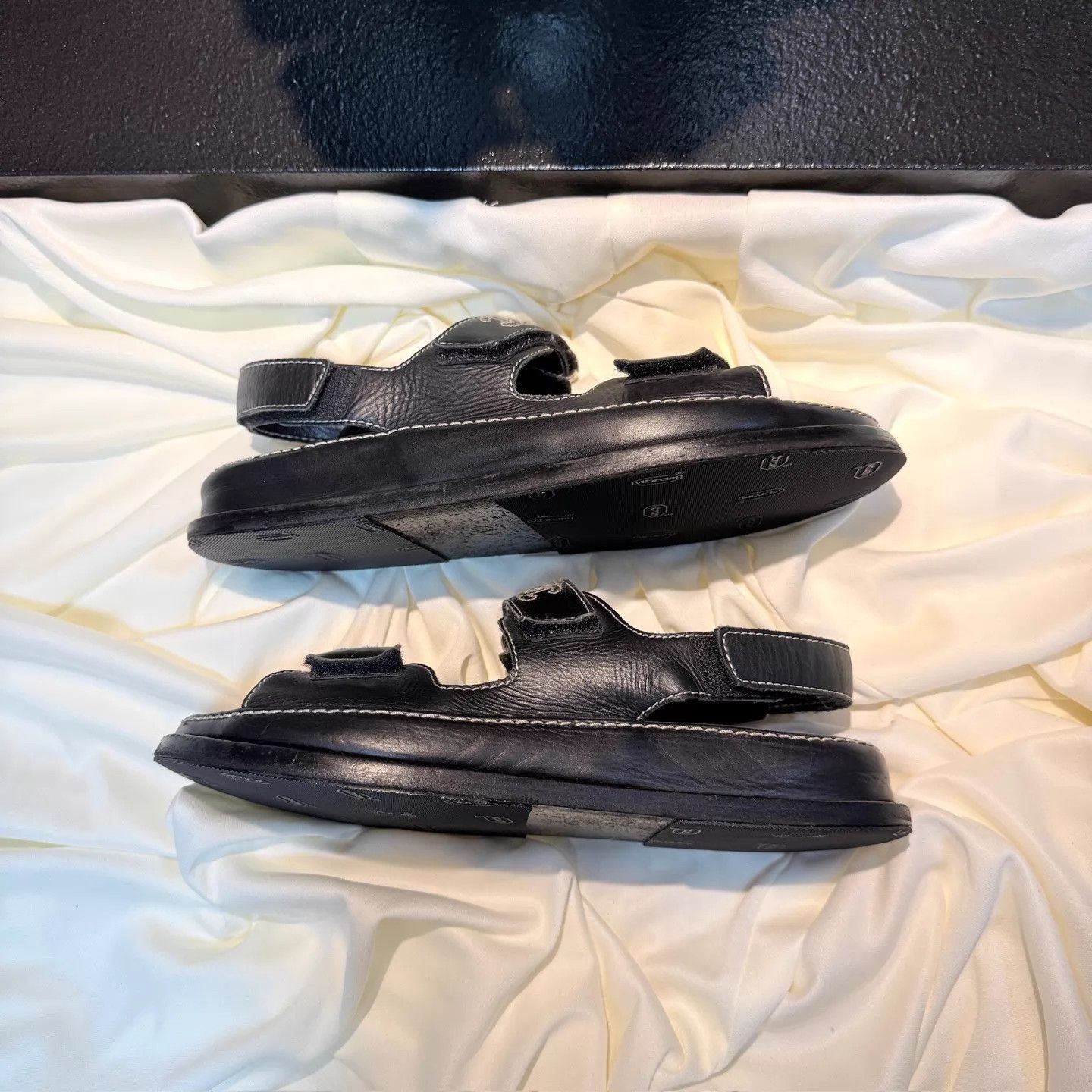 Chanel CHANEL CC Velcro Sandal B&W Stitch 35.5EU 95New Size US 5 / IT 35 - 5 Thumbnail
