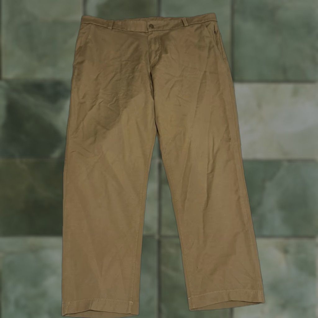 Lululemon Lululemon Pants Mens Brown Warpstreme Commission Straight Leg Flat Front 36x27.5 Logo Casual Workwear Chino Size US 36 / EU 52 - 1 Thumbnail