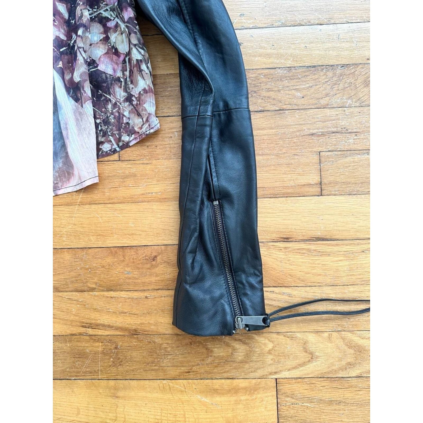 Diesel Diesel Women Leather Biker Jacket Lond Sleeve Size M A000610 Size M / US 6-8 / IT 42-44 - 6 Thumbnail