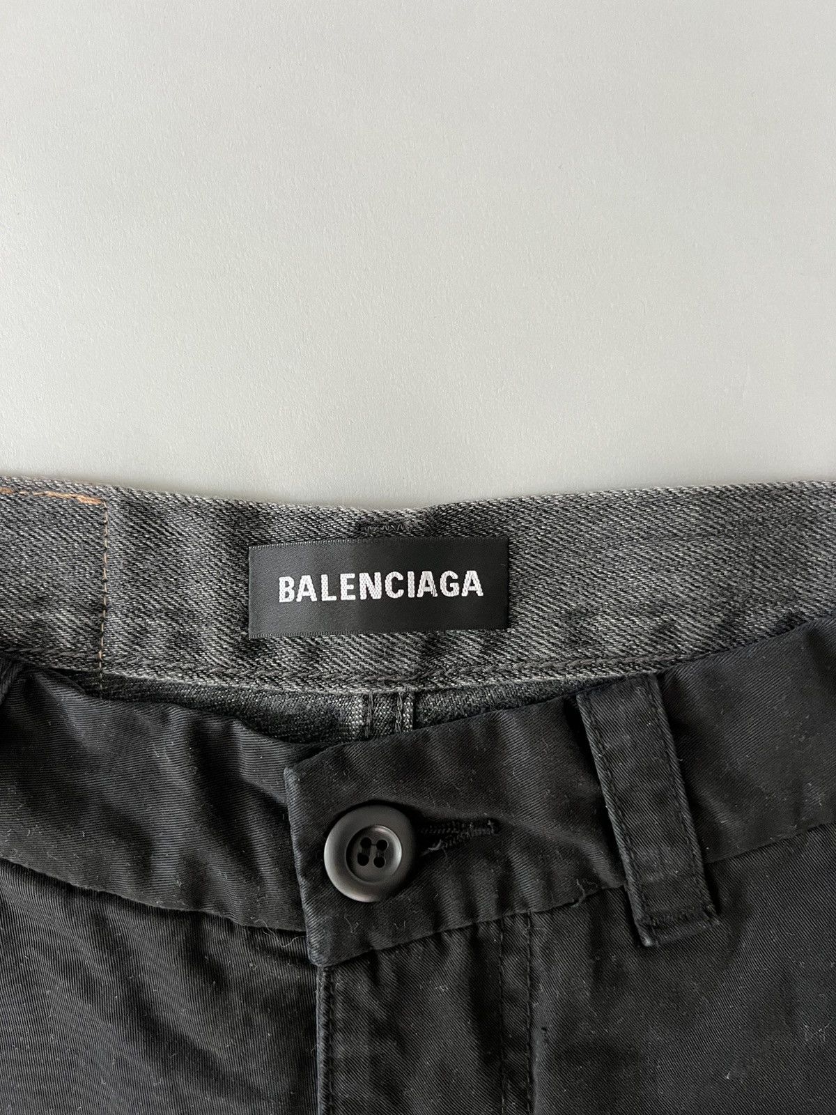 Balenciaga Balenciaga FW21 Afterworld Hybrid Cargo Pants Size US 31 - 9 Thumbnail