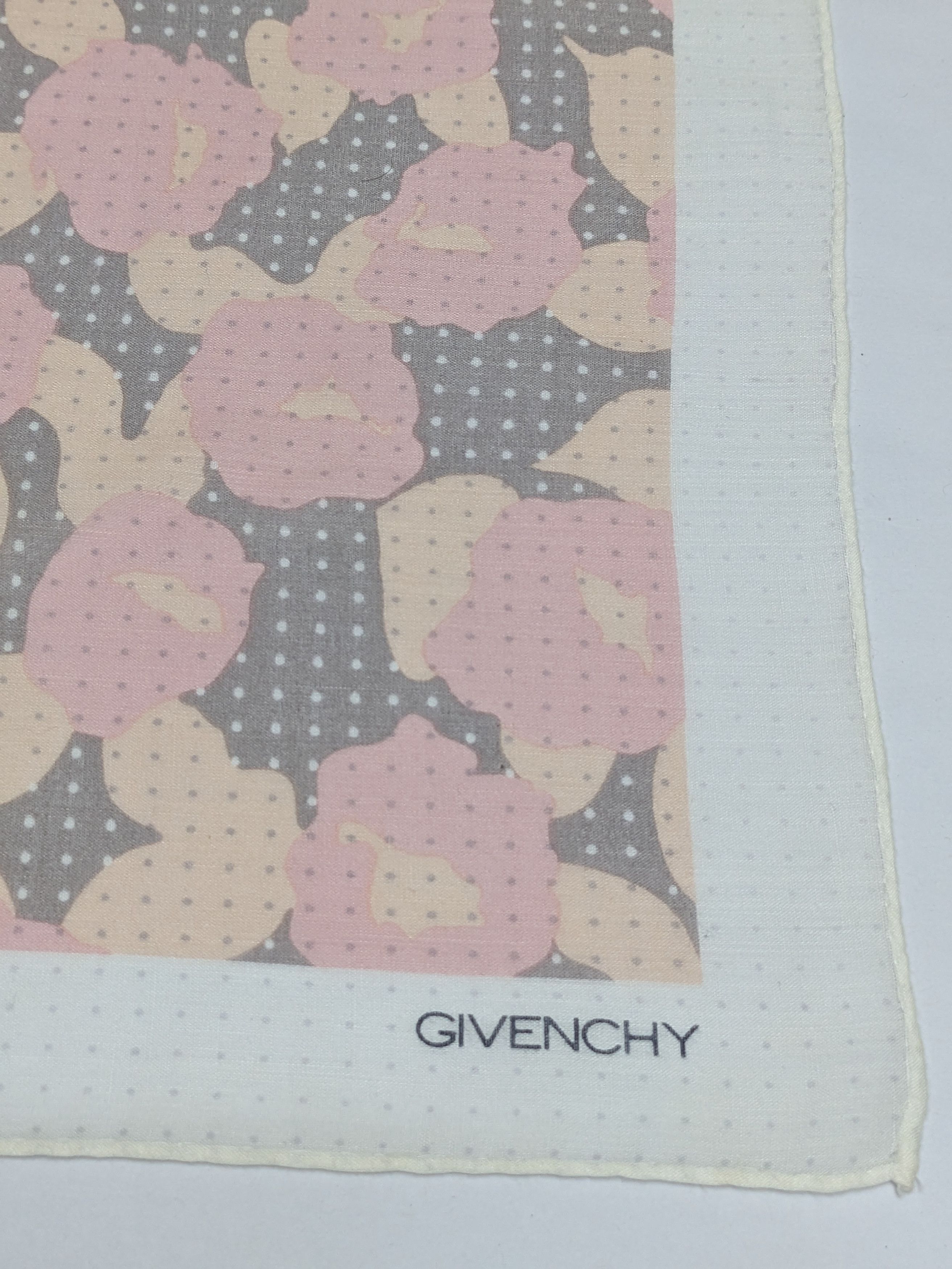 Givenchy GIVENCHY Handkerchief Scarf Pink Floral Rose Size ONE SIZE - 3 Thumbnail