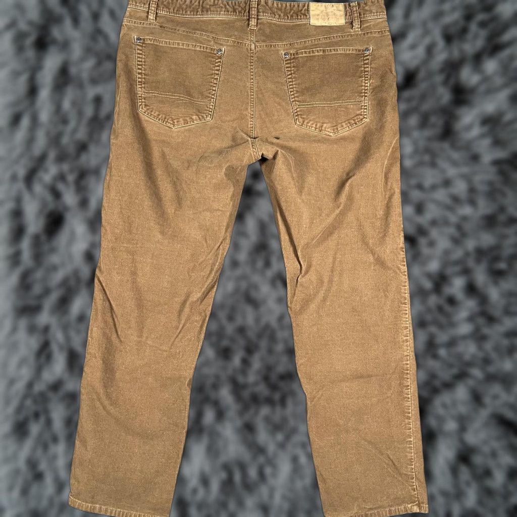 Orvis Orvis Pants Mens 42x30 Brown Corduroy Five Pocket Stretch Casual Workwear Size US 42 / EU 58 - 1 Thumbnail
