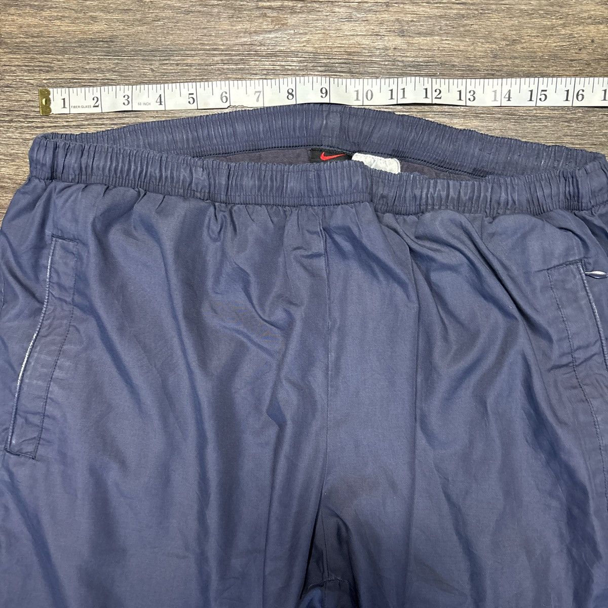 Nike Nike track pants swoosh XL Size US 32 / EU 48 - 2 Thumbnail