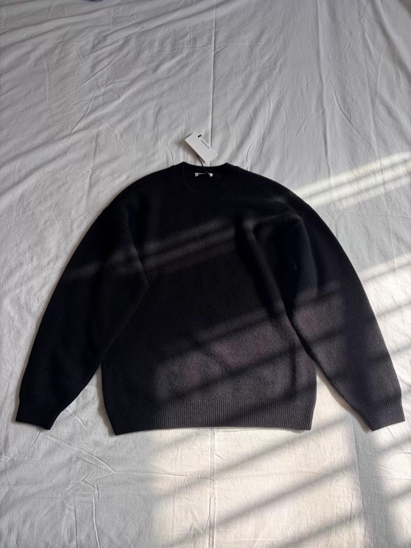 Auralee auralee Japanese-Made 25aw Ultra-Fine Cashmere Sweater K33 Size US L / EU 52-54 / 3 - 1 Thumbnail