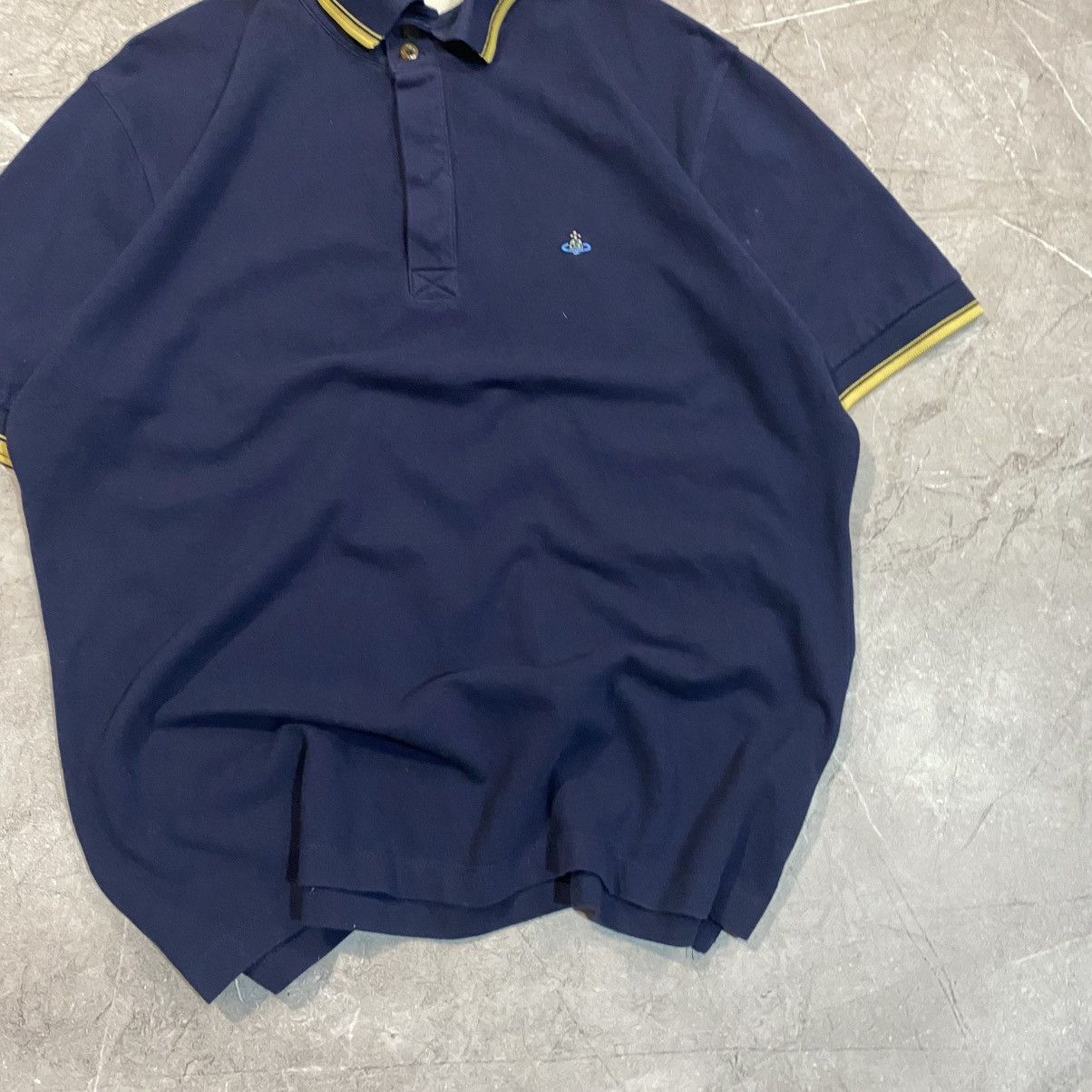Vivienne Westwood VINTAGE VIVIENNE WESTWOOD POLO TEE SMALL LOGO Size US XL / EU 56 / 4 - 5 Thumbnail