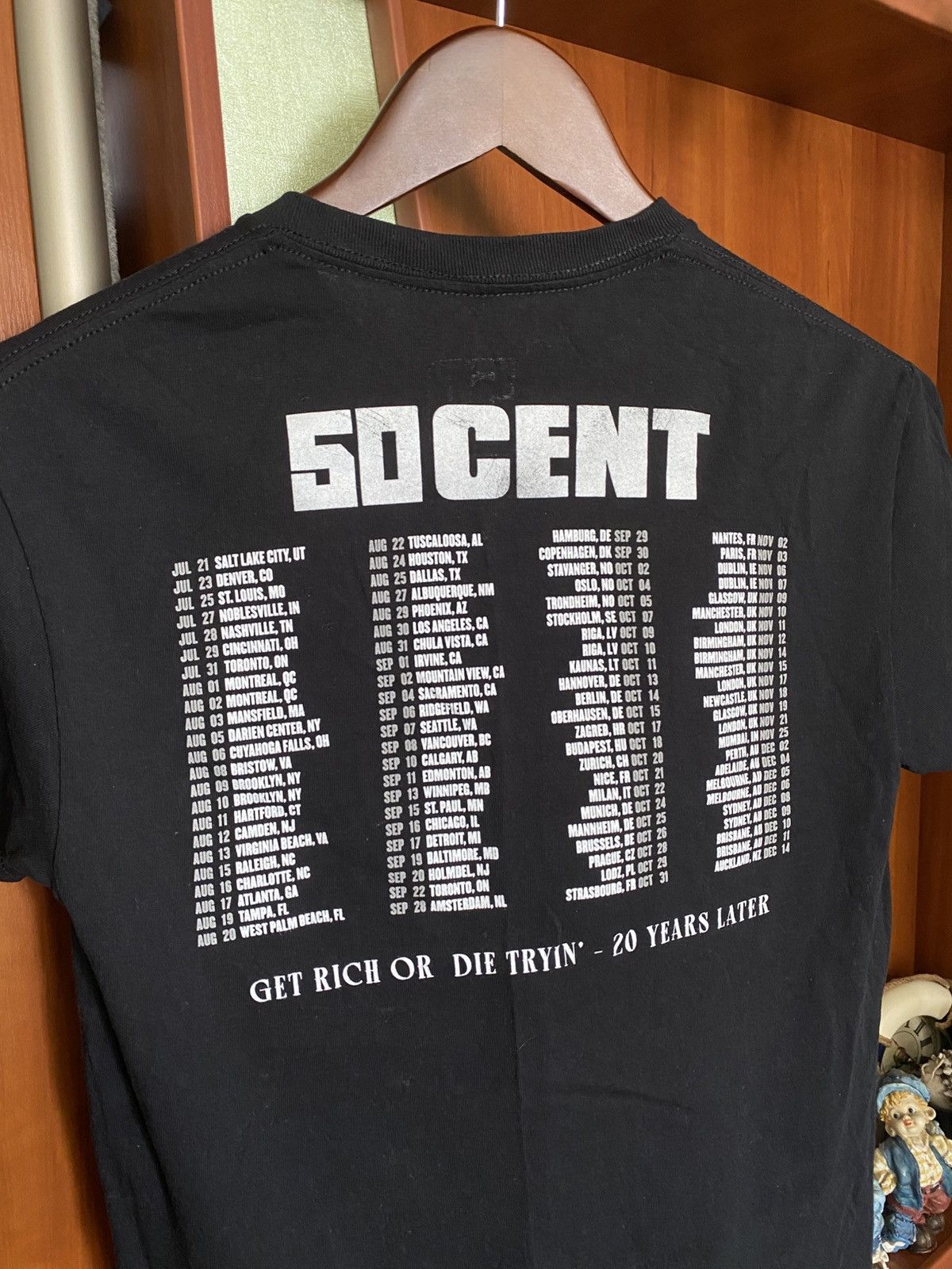 50 Cent × Rap Tees × Vintage 50 Cent Get rich or die trying 20 years later Tour 2023 tee Size US S / EU 44-46 / 1 - 3 Thumbnail