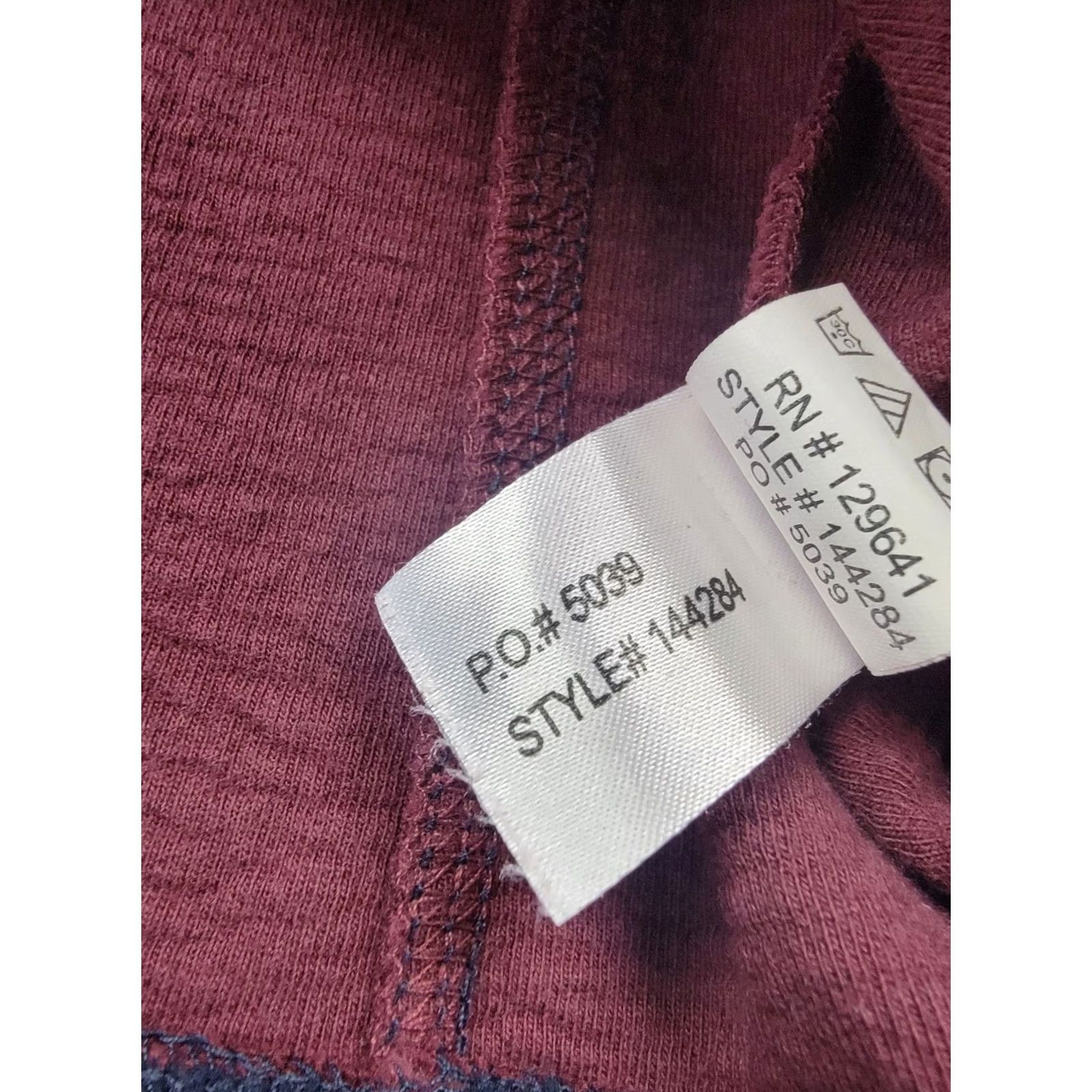 Carbon2Cobalt Carbon 2 Cobalt Sweater Mens Large Red Corduroy Trim Button Pullover Knit 3/4 Button Casual Outdoor Preppy Classic Fall Winter Size US L / EU 52-54 / 3 - 7 Thumbnail
