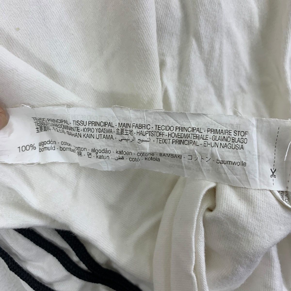 Zara ZARA PORTUGAL Girl Face Illustration Embossed Logo Tee Size L / US 10 / IT 46 - 9 Thumbnail