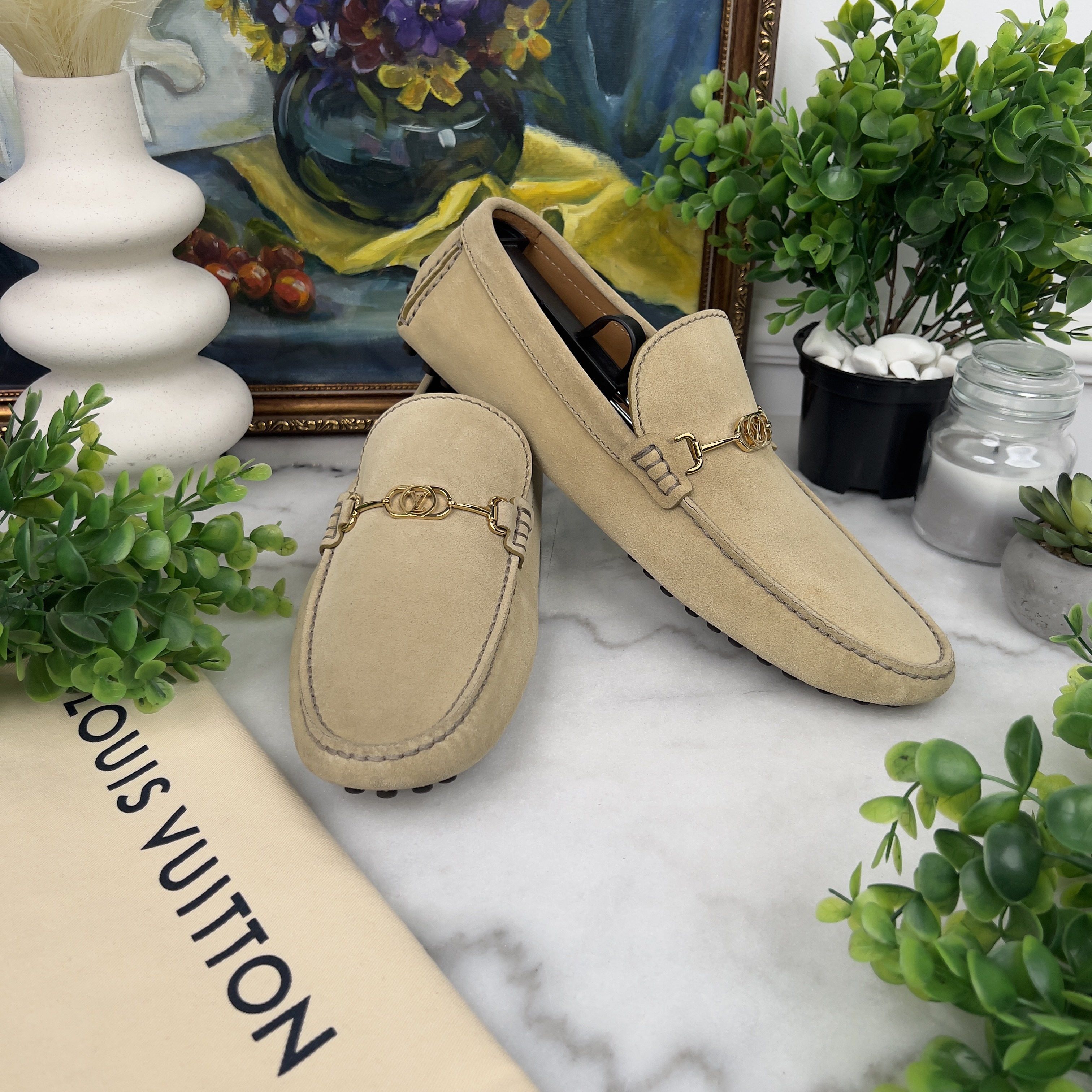 Louis Vuitton LV Driver Moccasins Beige Suede Size US 9 / EU 42 - 4 Thumbnail