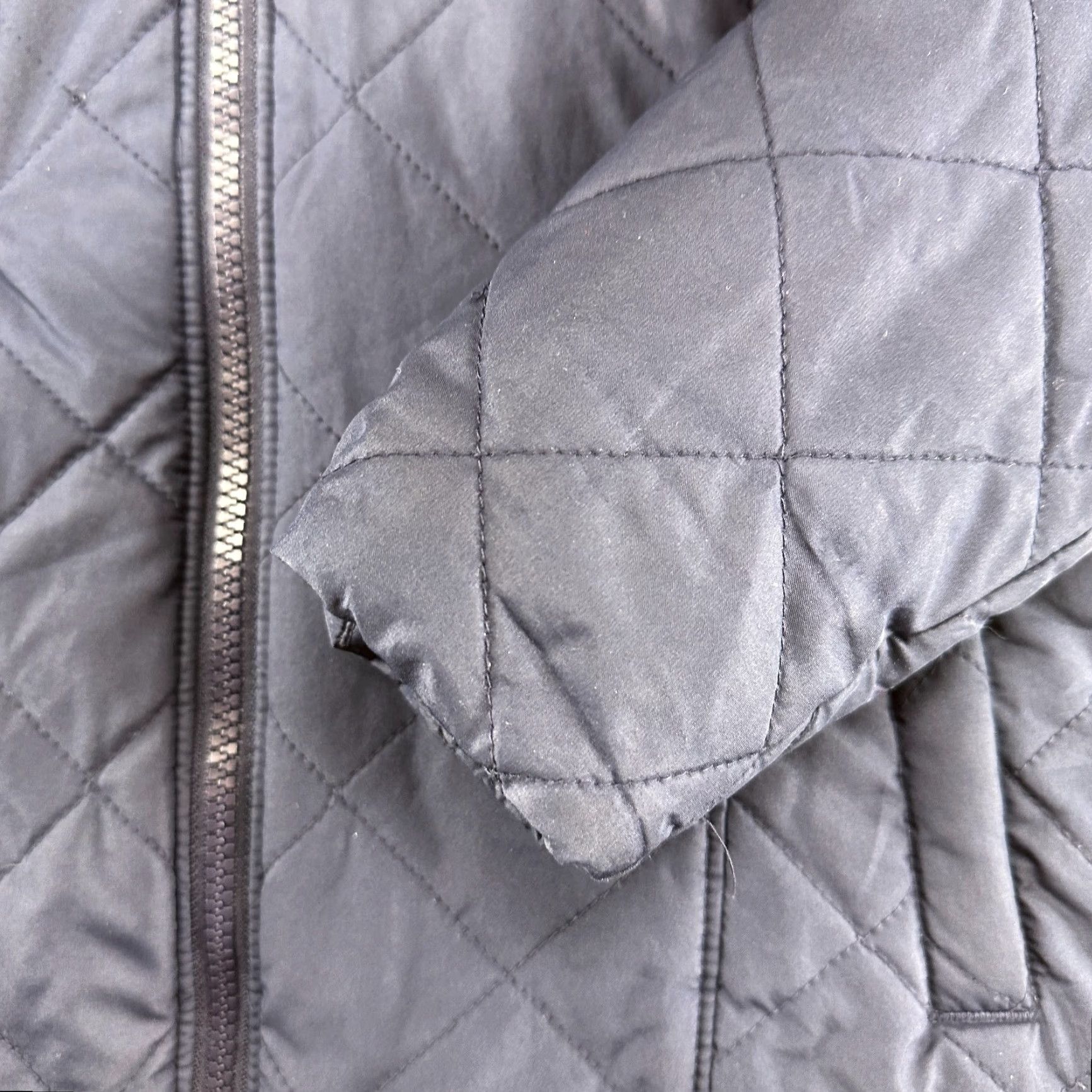 Vintage Columbia Jacket Womens XS Blue Navy Parka Quilted Hooded Sherpa Lined Polyester Jacket Kid: No Size XS / US 0-2 / IT 36-38 - 3 Thumbnail